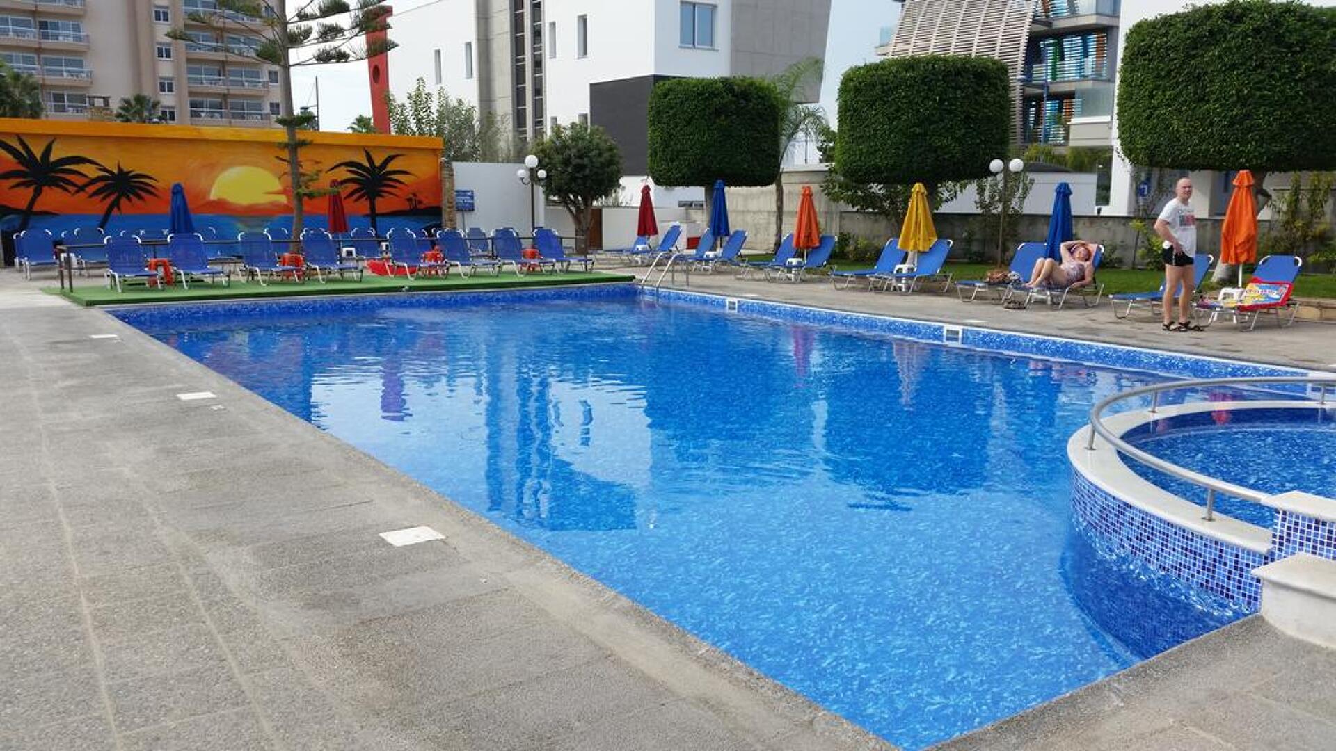 Caravel 3* 30