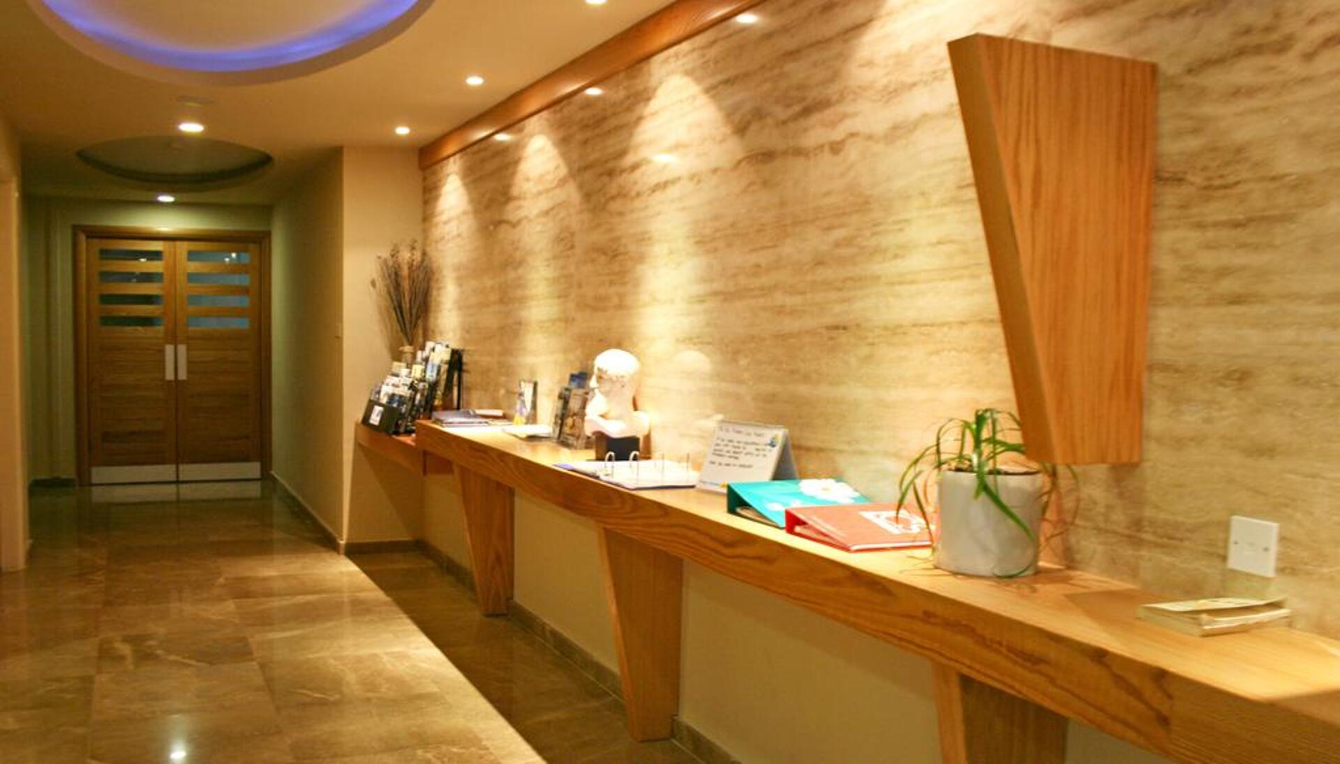 Poseidonia Beach 4* 7