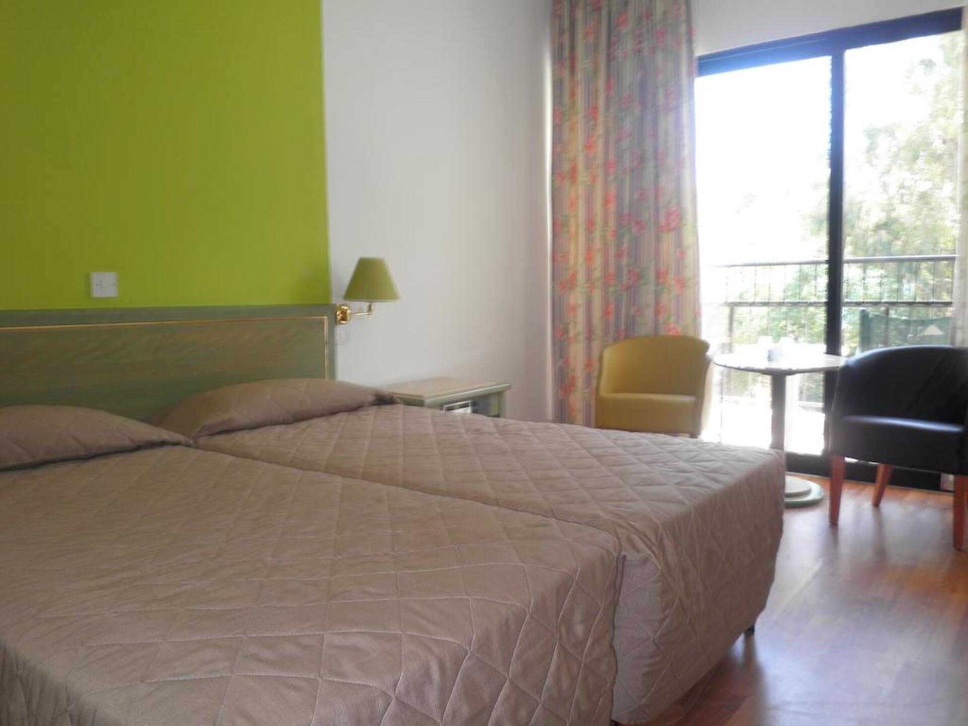 Lobelia Park Beach Annex 3* 27