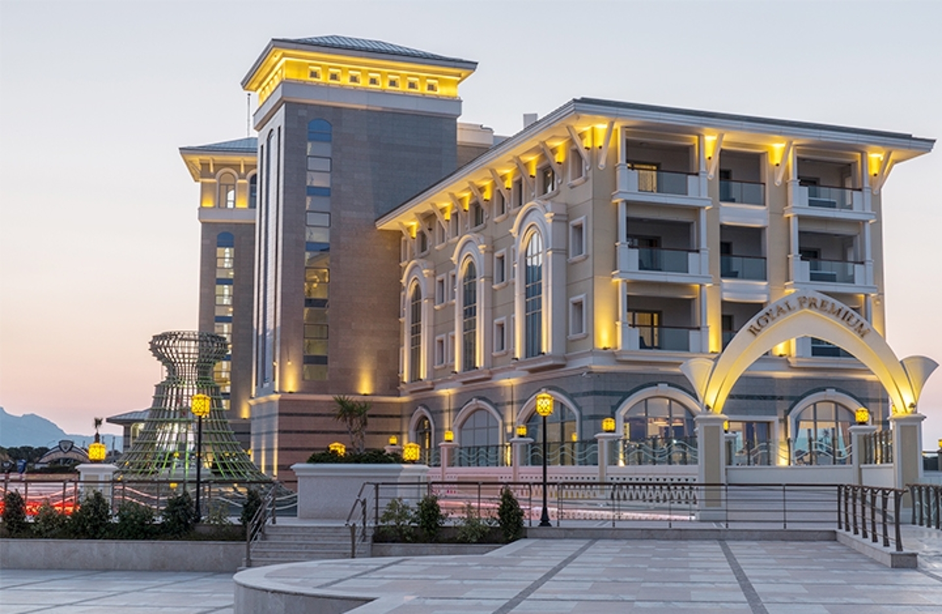 Merit Royal Premium Hotel&Casino 5* 1