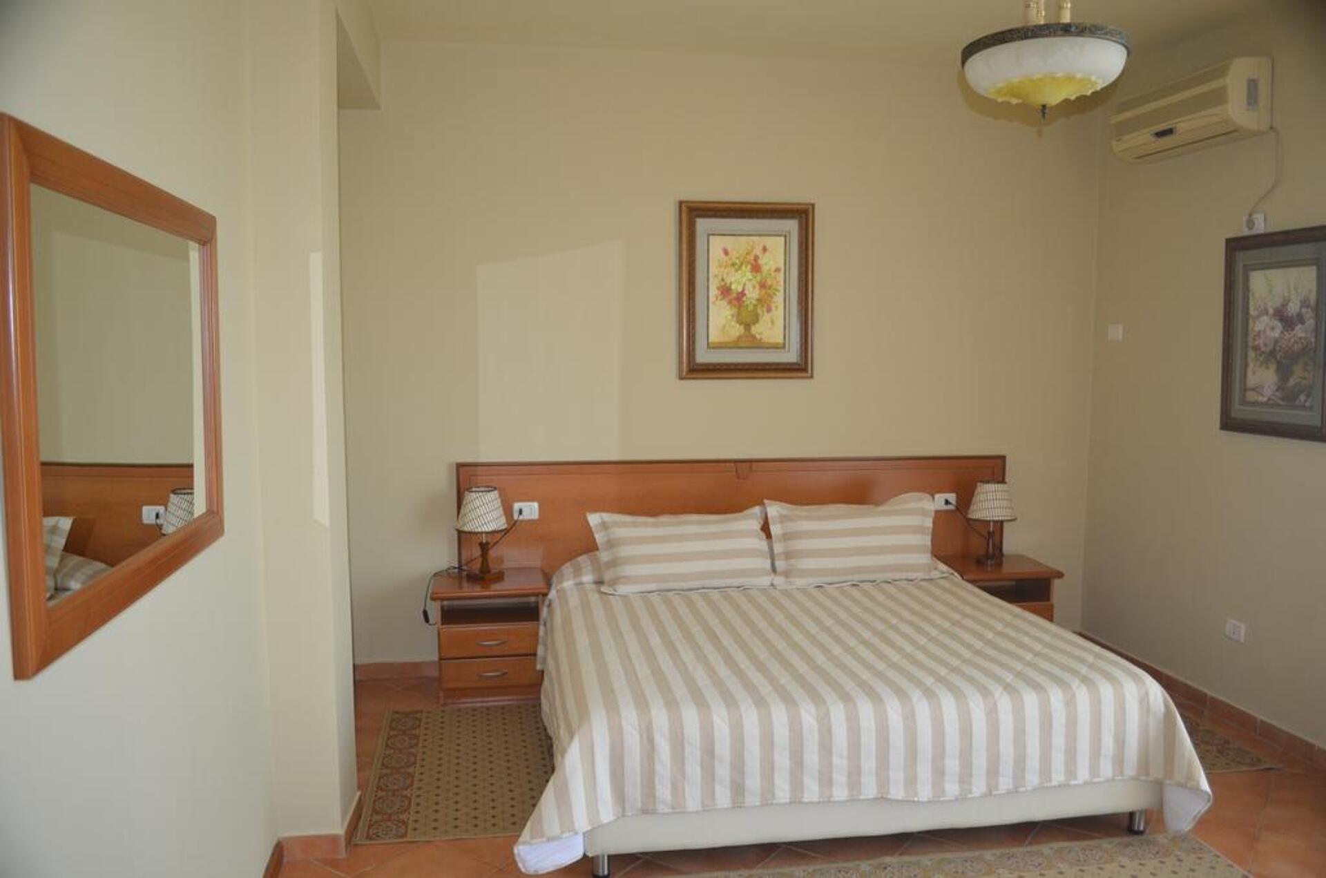 Dyrrah 4* 30