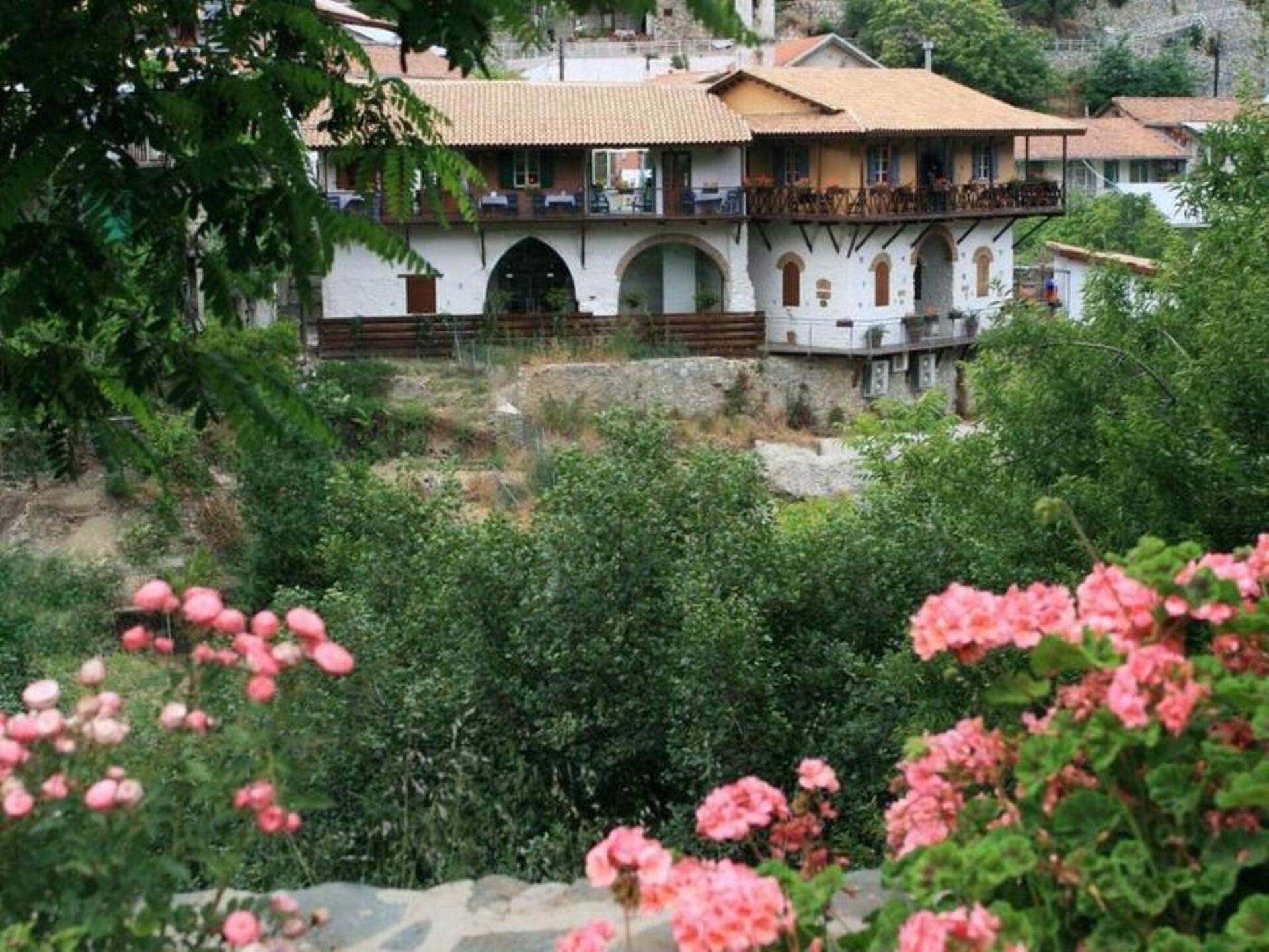 Casale Panayiotis 4* 0