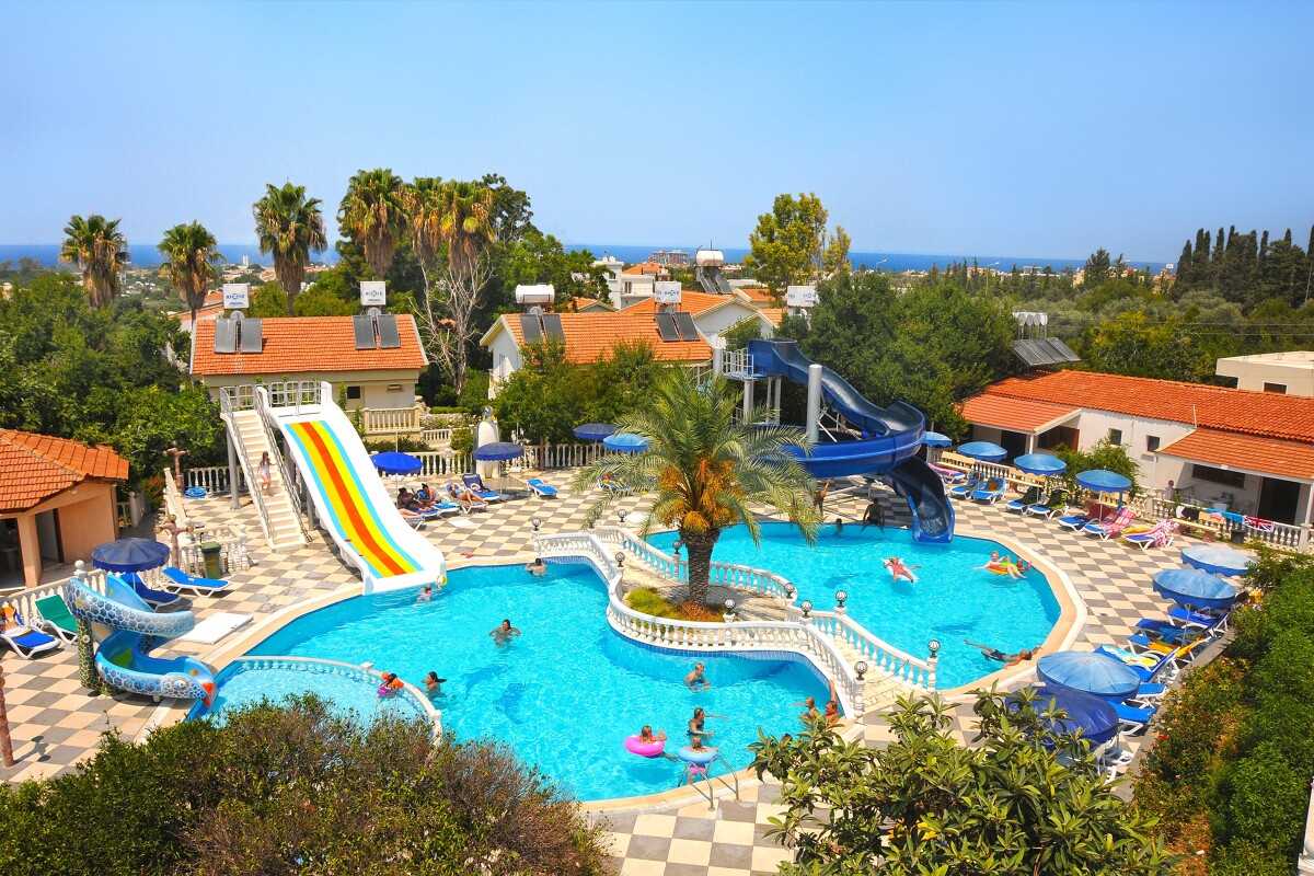 Riverside Garden Resort 4* 0