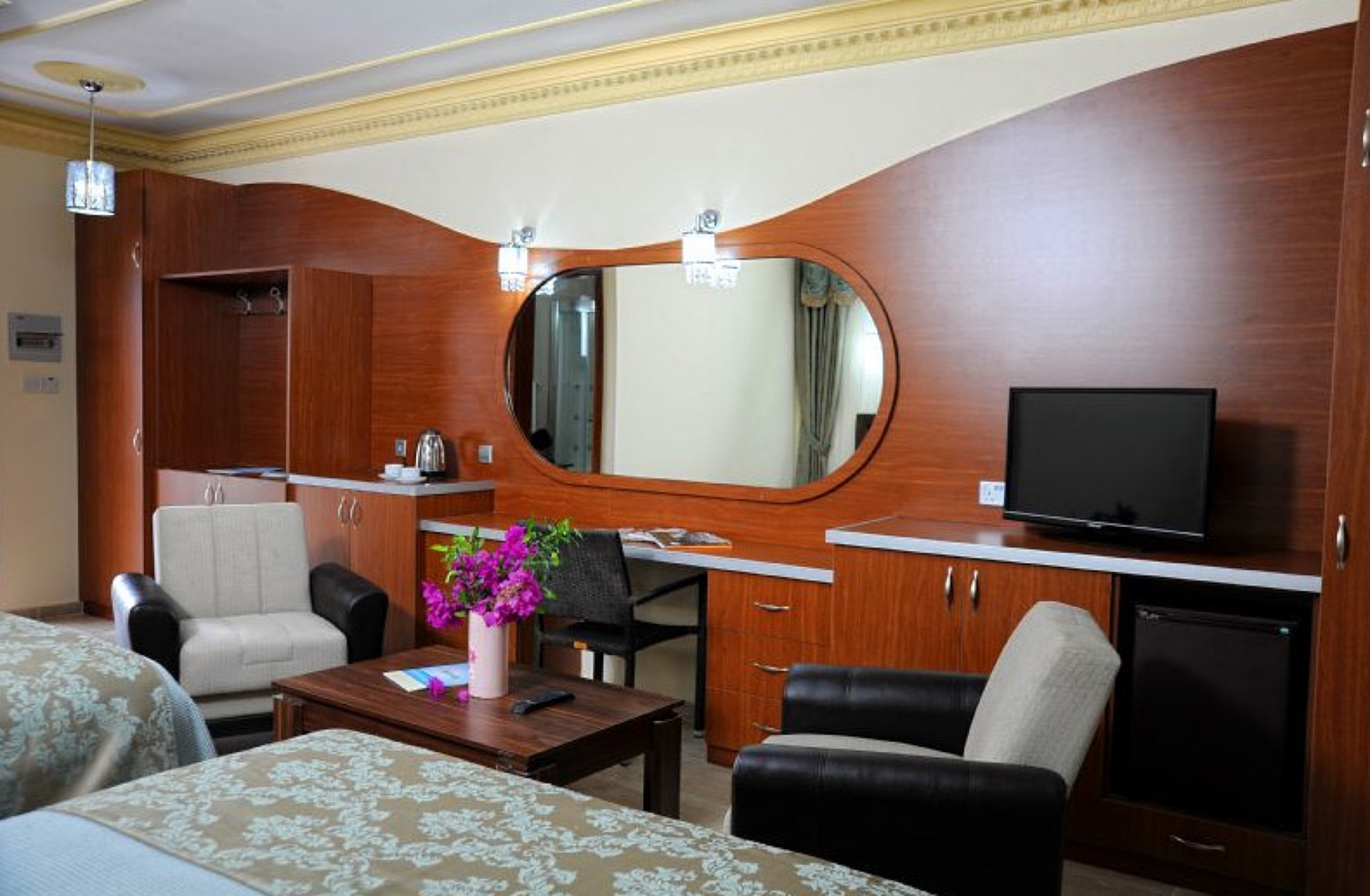 Riverside Premium 4* 4