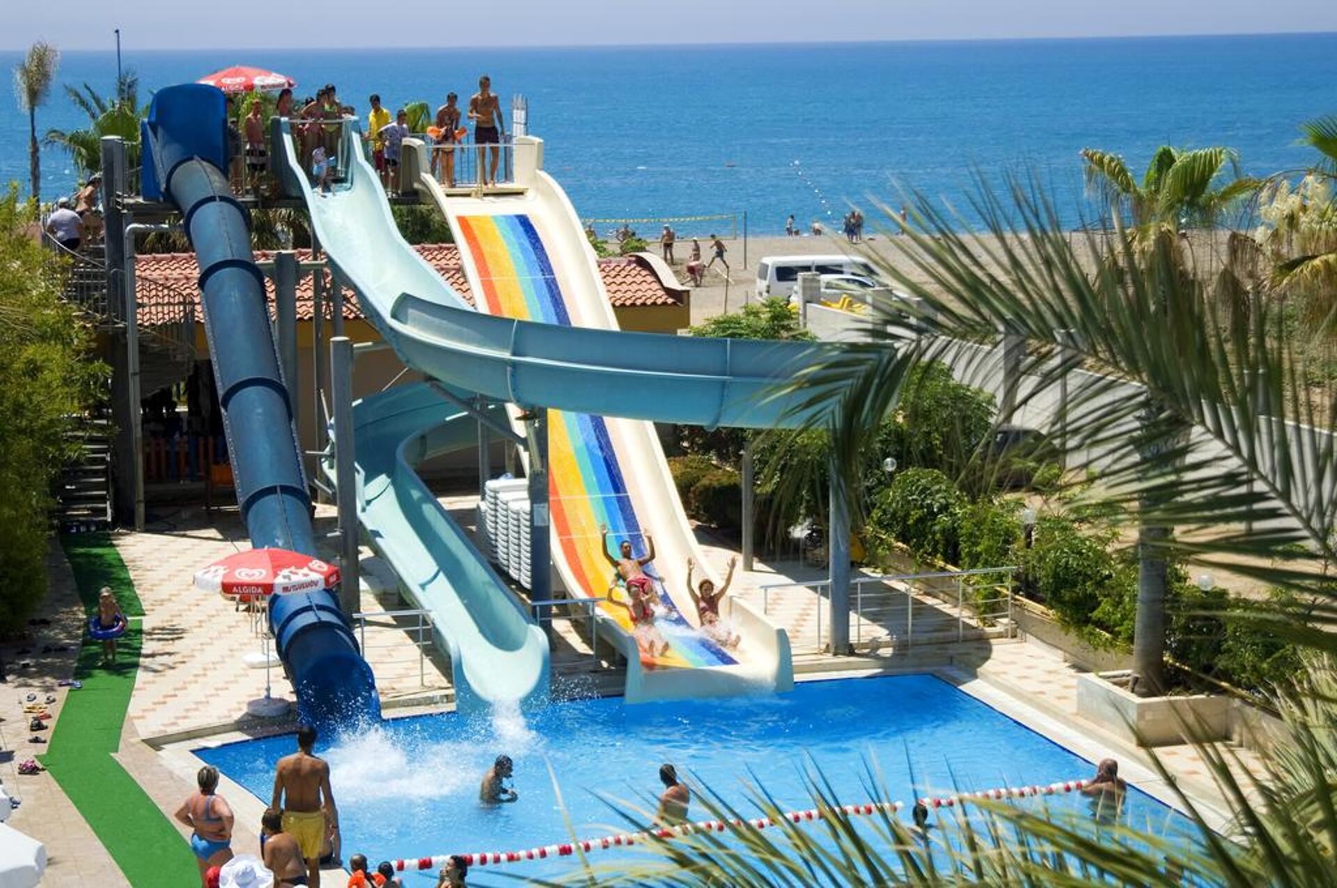 Aydinbey Famous Resort 4