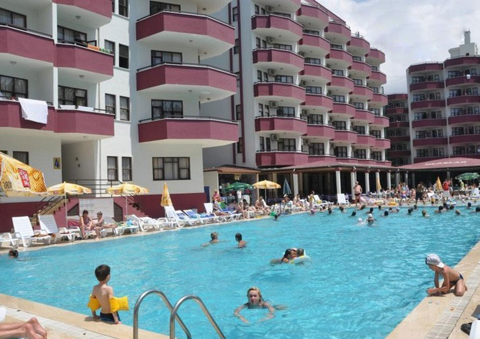 Club Hotel Ulaslar 4* 0