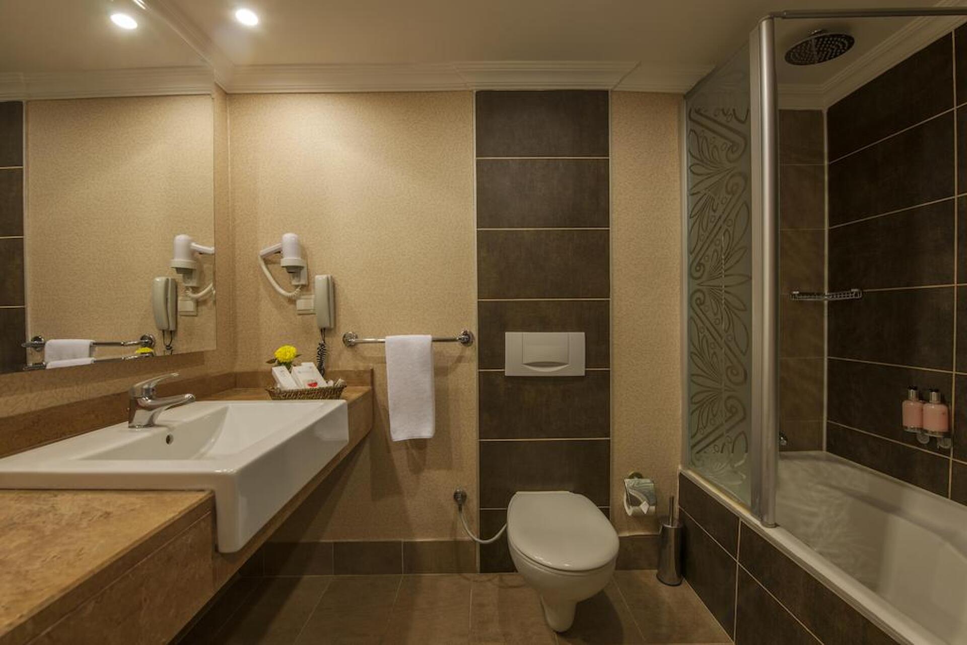 Kaya Belek 9