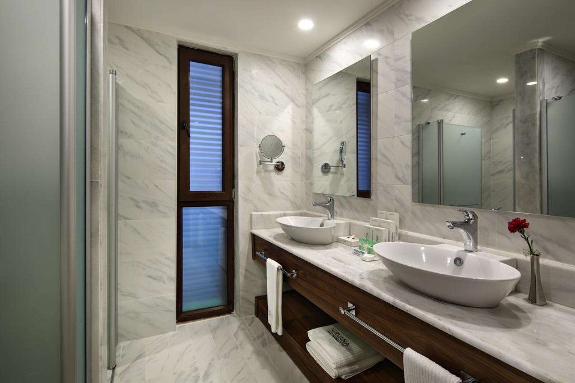 Nirvana Mediterranean Excellence 25