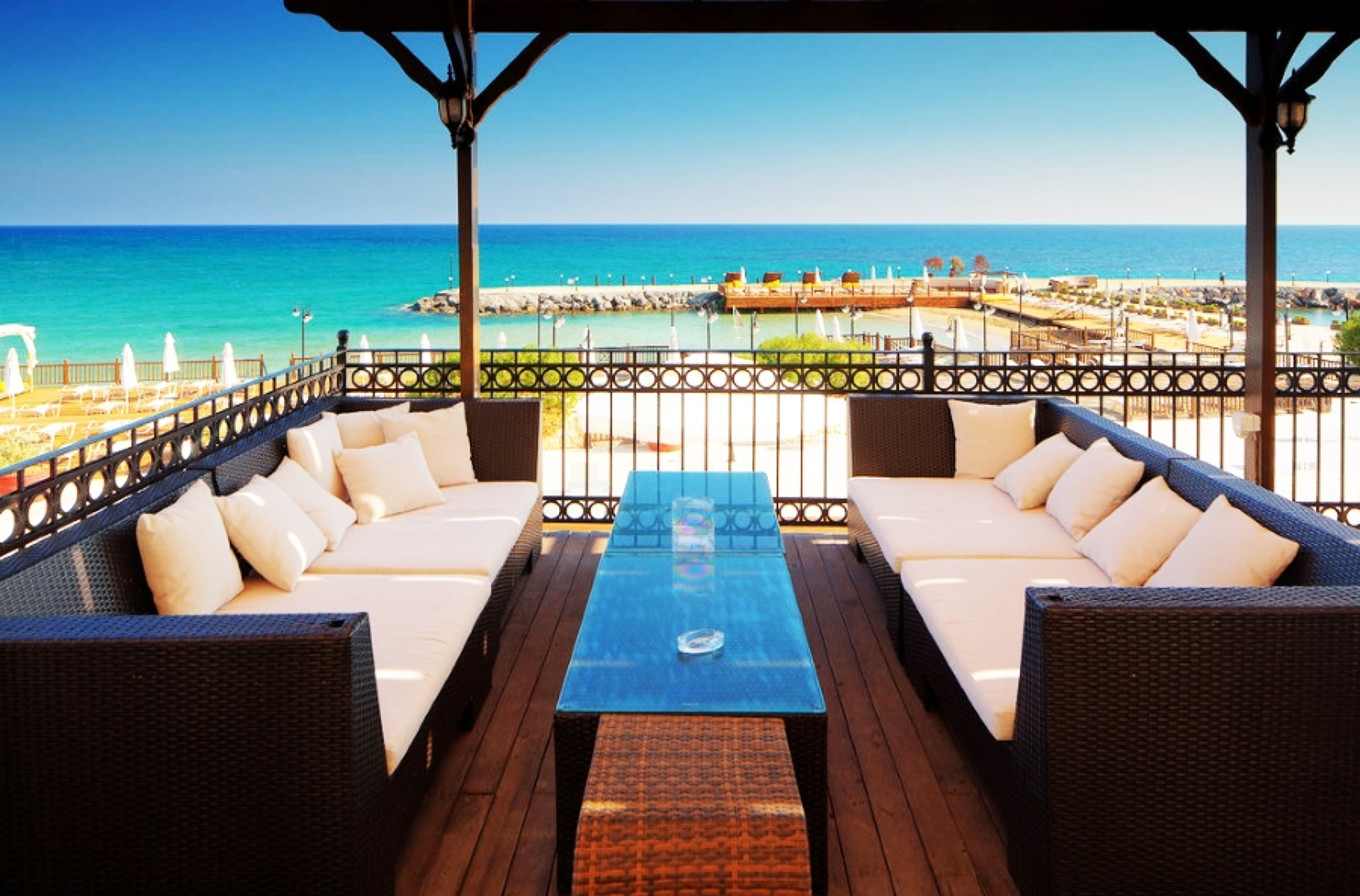 Ada Beach 4* 6