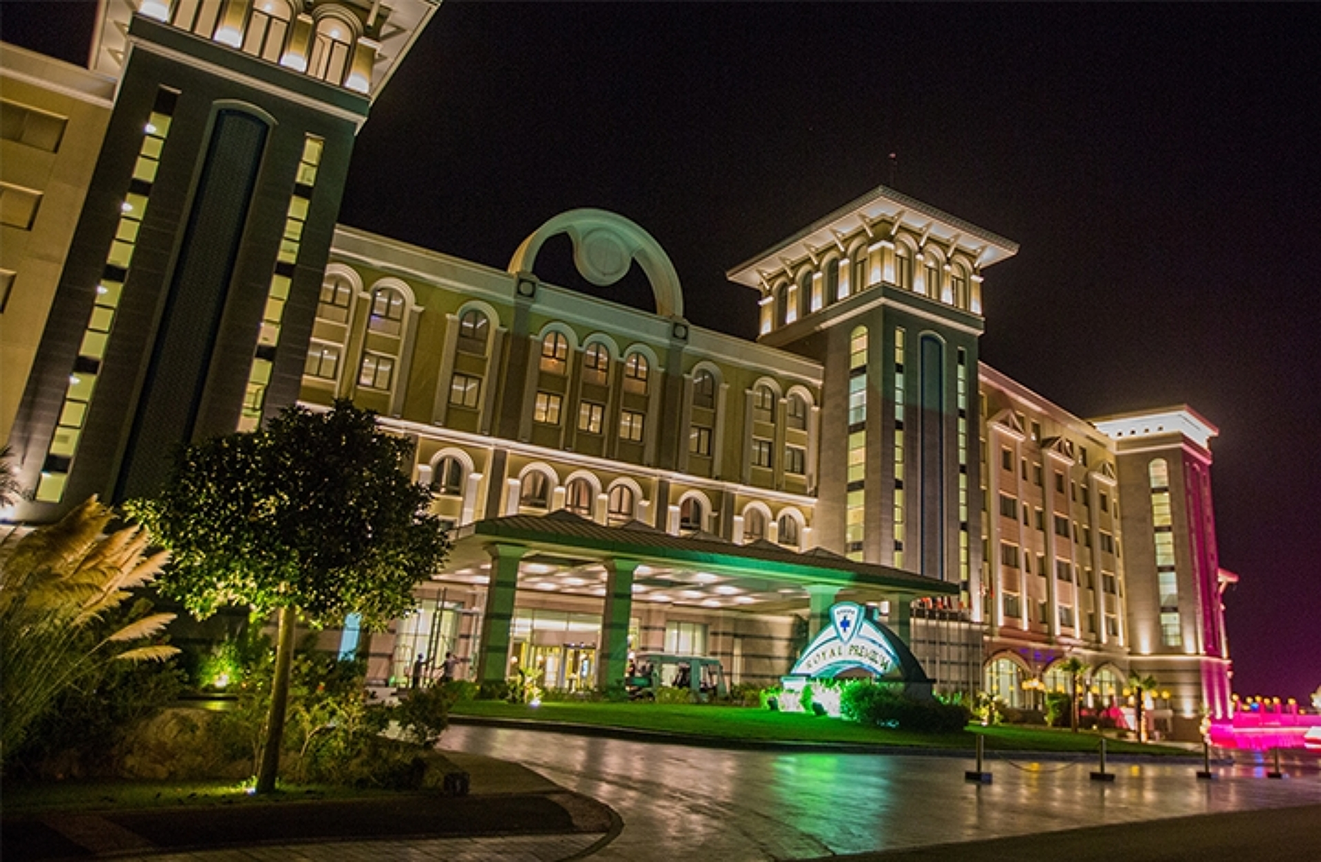 Merit Royal Premium Hotel&Casino 5* 2