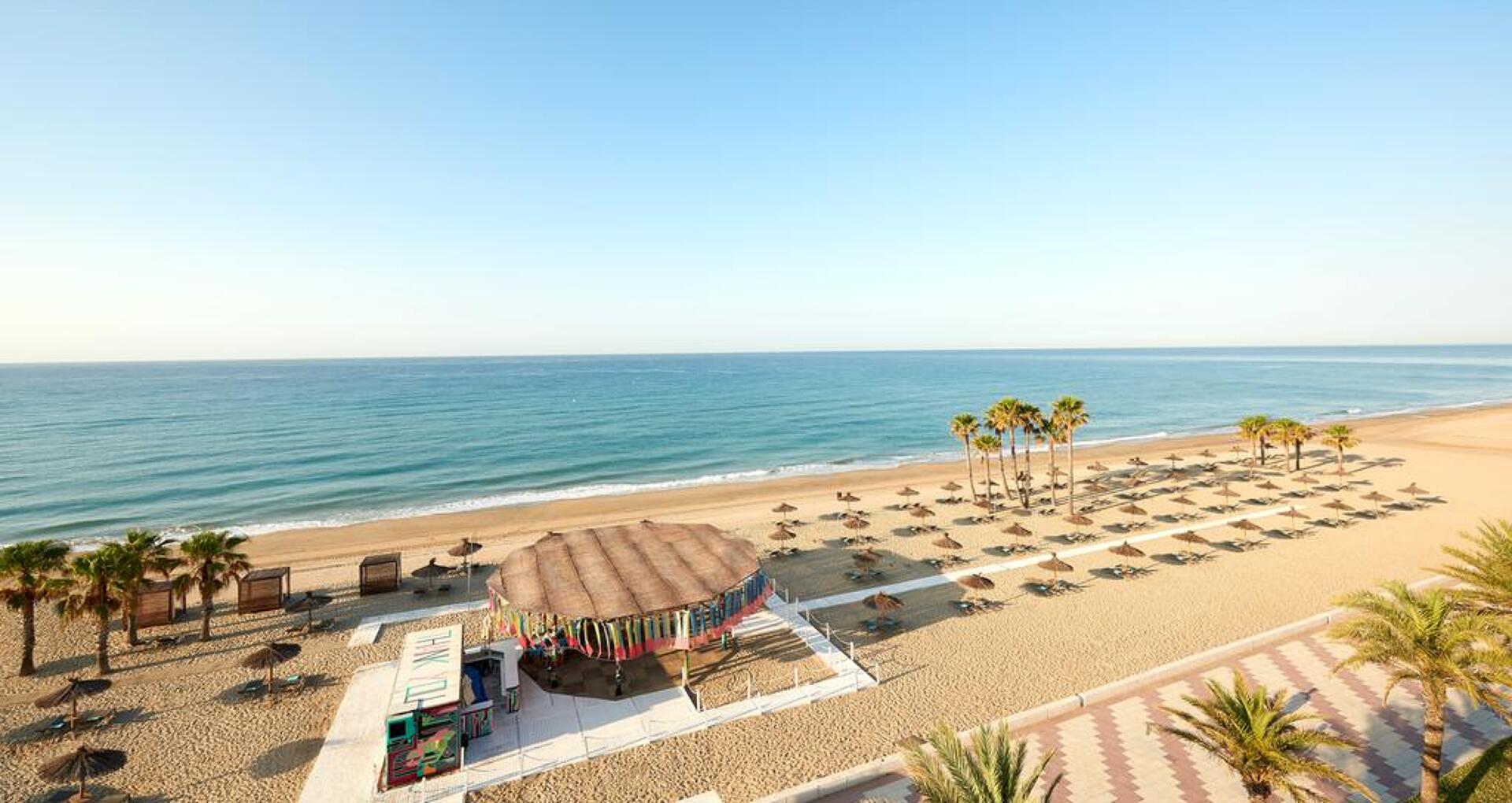 Le Meridien Ra Beach Hotel & Spa 5* 2