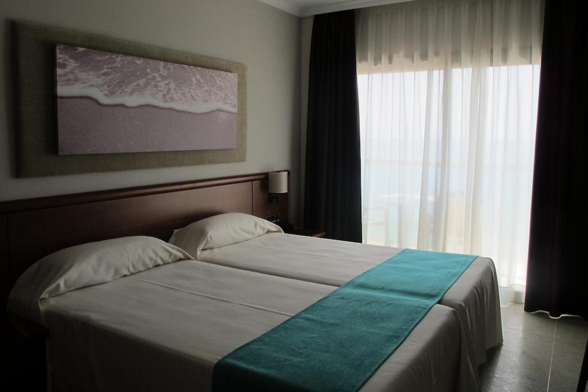 Miramar Hotel 4* 9