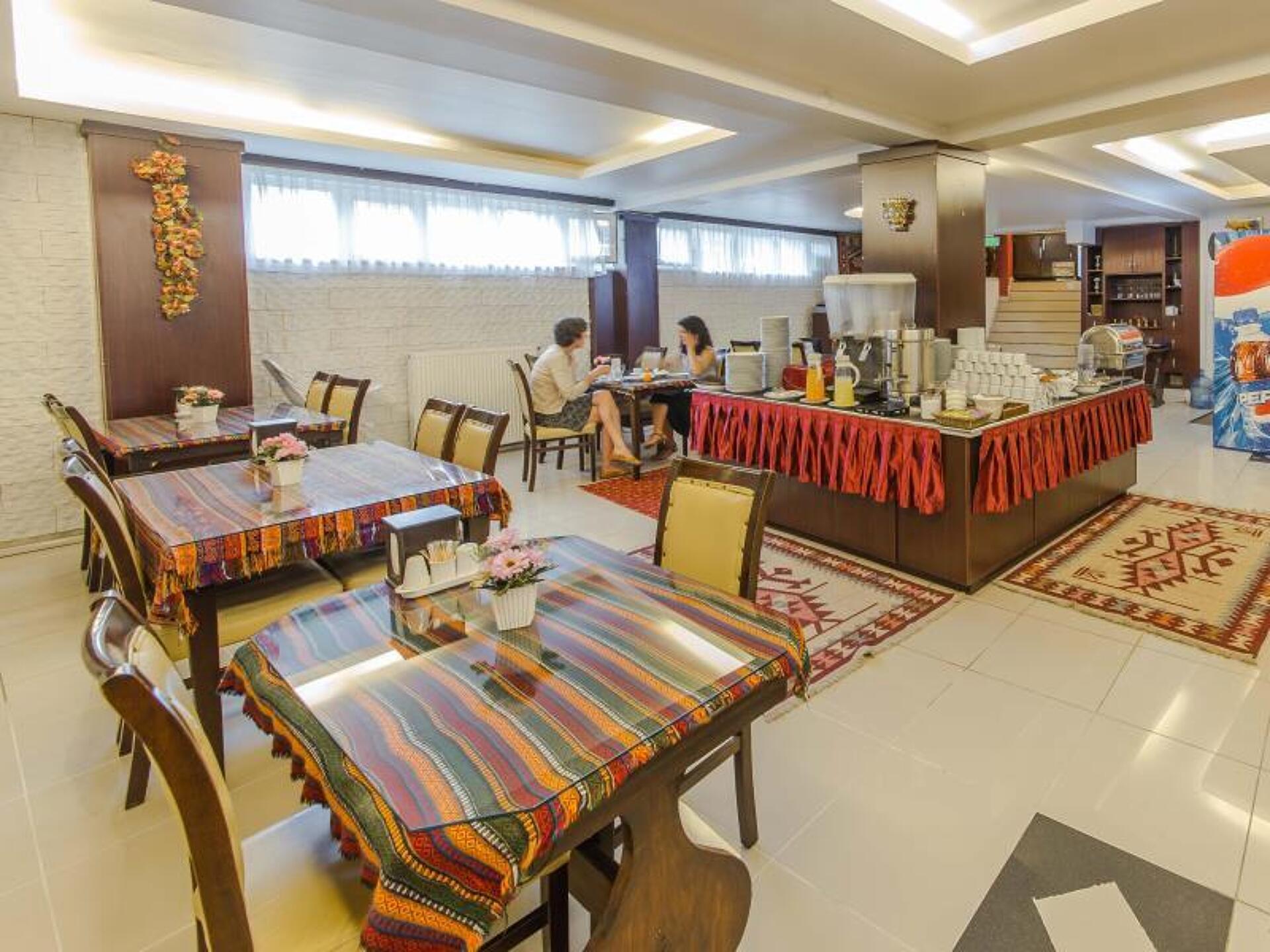 The Constantine Hotel 37
