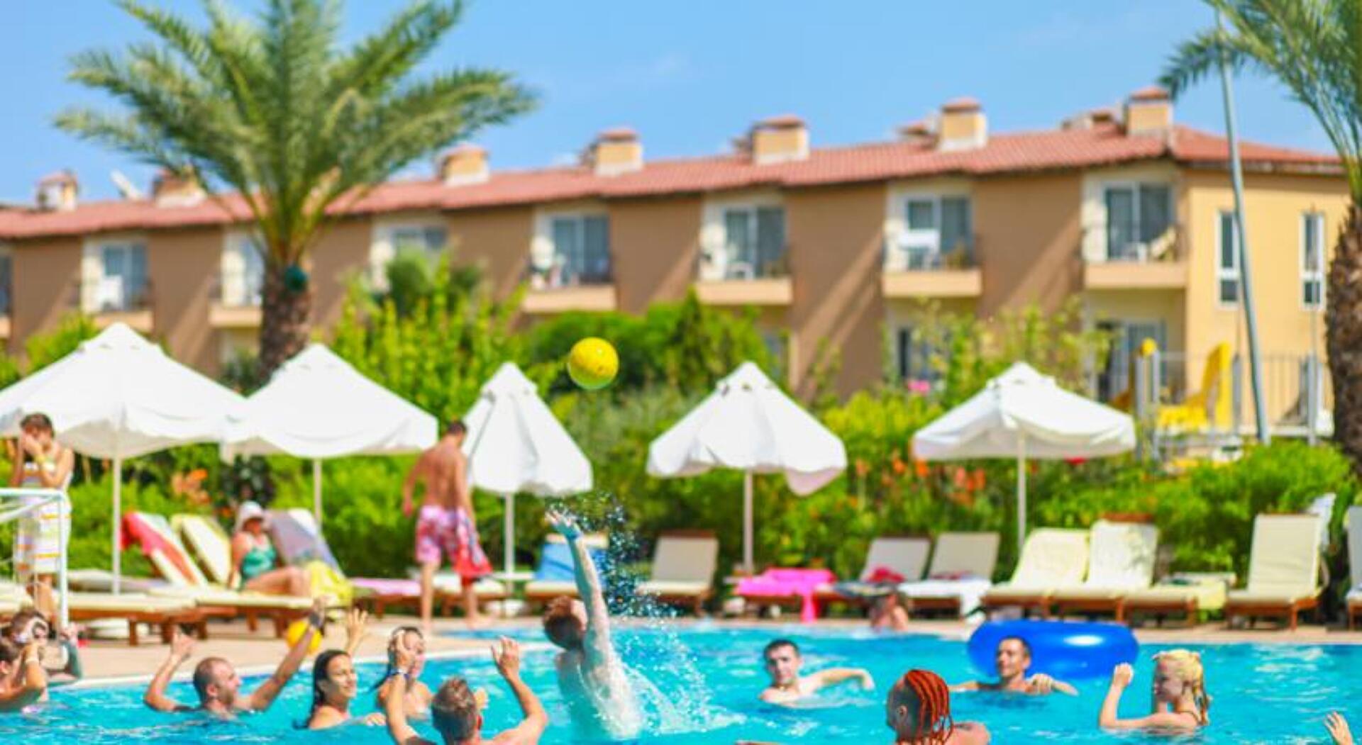 Pine House Hotel 4* 25