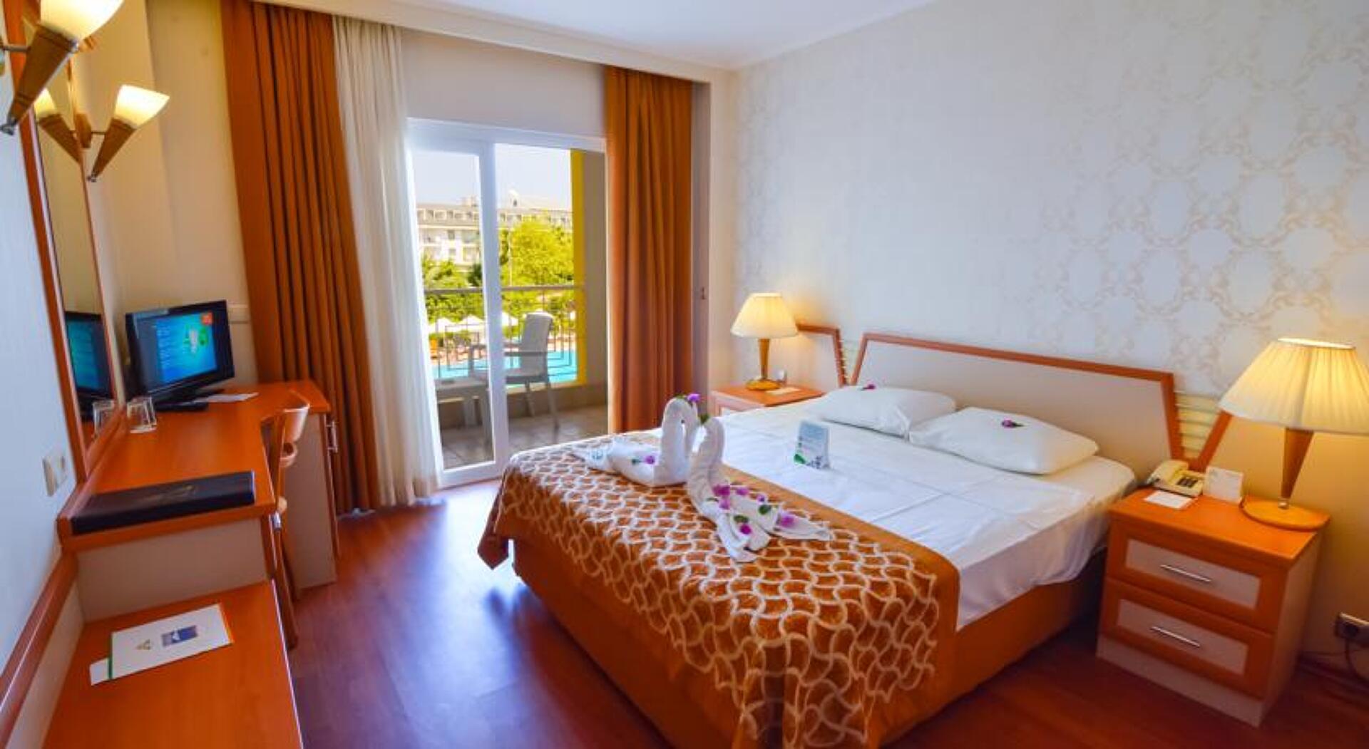 Pine House Hotel 4* 3