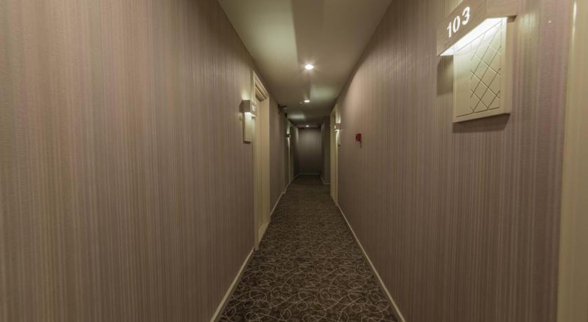 The Constantine Hotel 19
