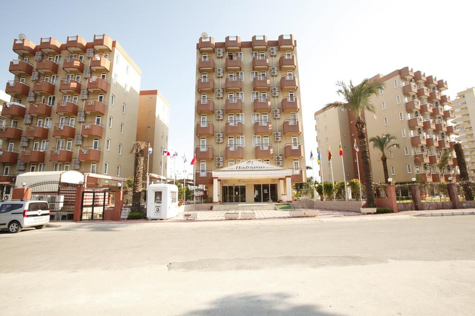Lara Hadrianus Hotel 3* 0