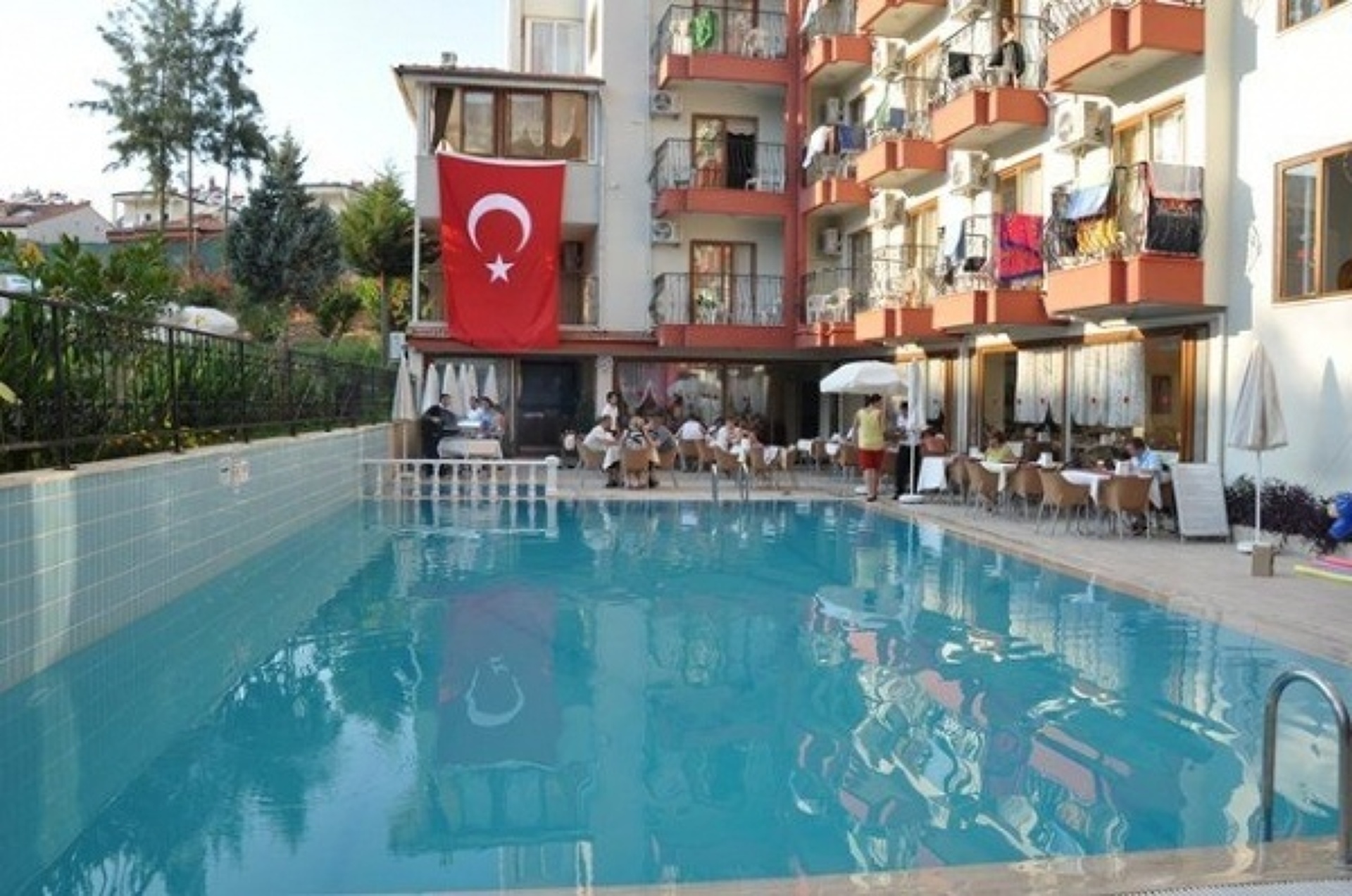 Inside Hotel 3* 0
