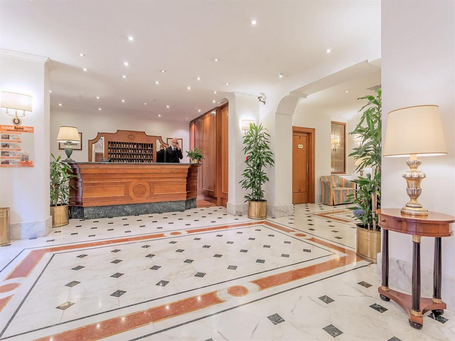 Luce Hotel 4* 2