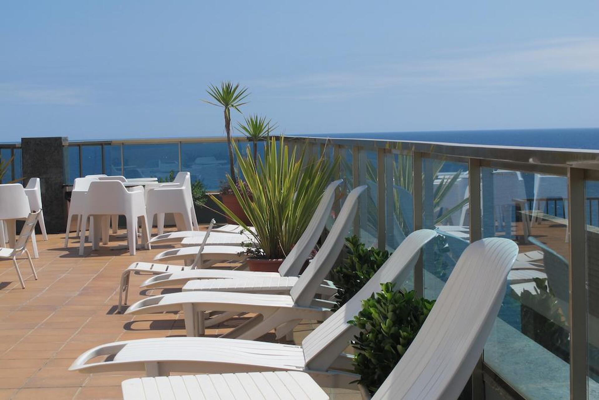 Miramar Hotel 4* 17