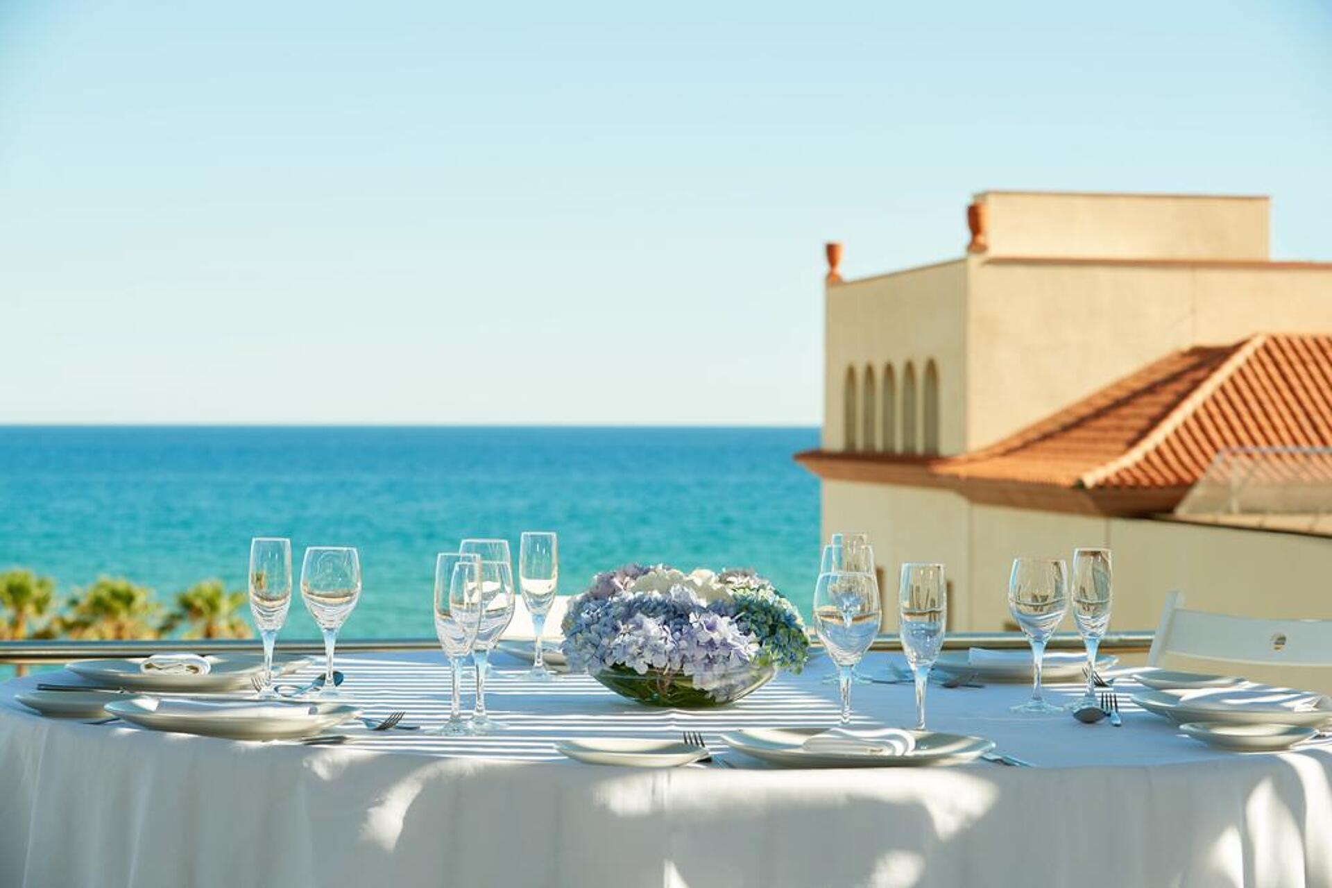 Le Meridien Ra Beach Hotel & Spa 5* 10
