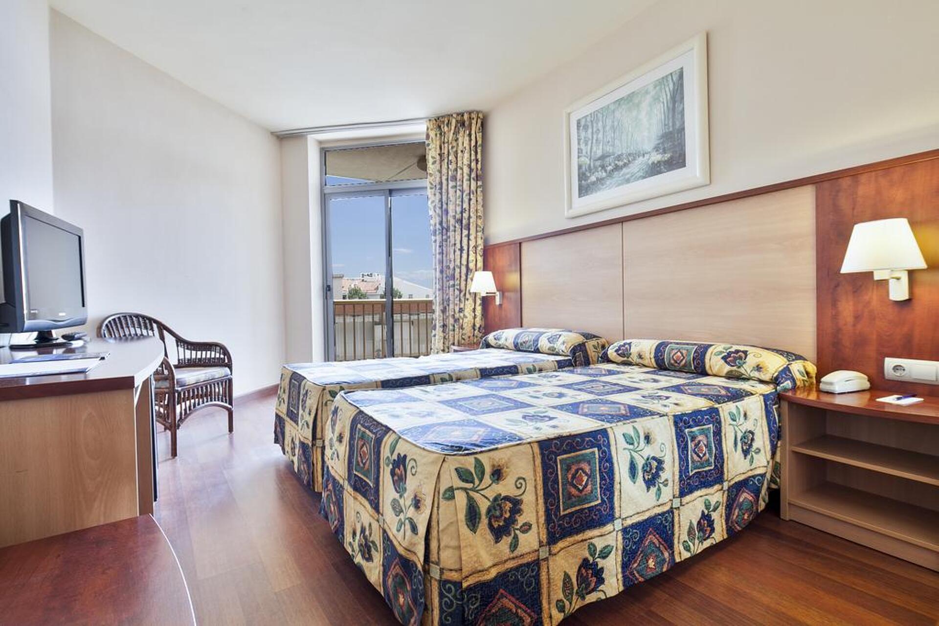 Best Cambrils Hotel 4* 15