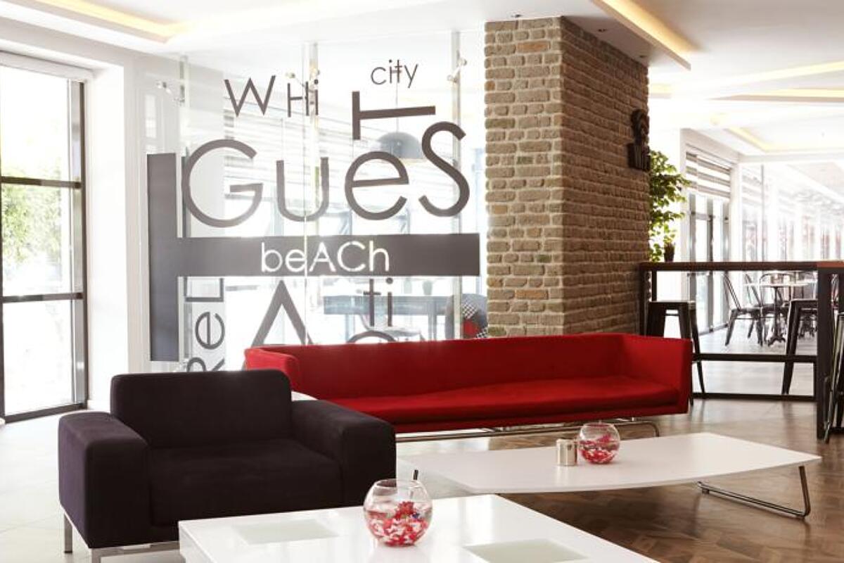 White City Beach 4* 1