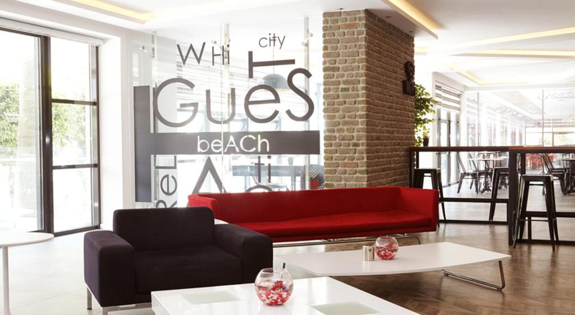 White City Beach 4* 1