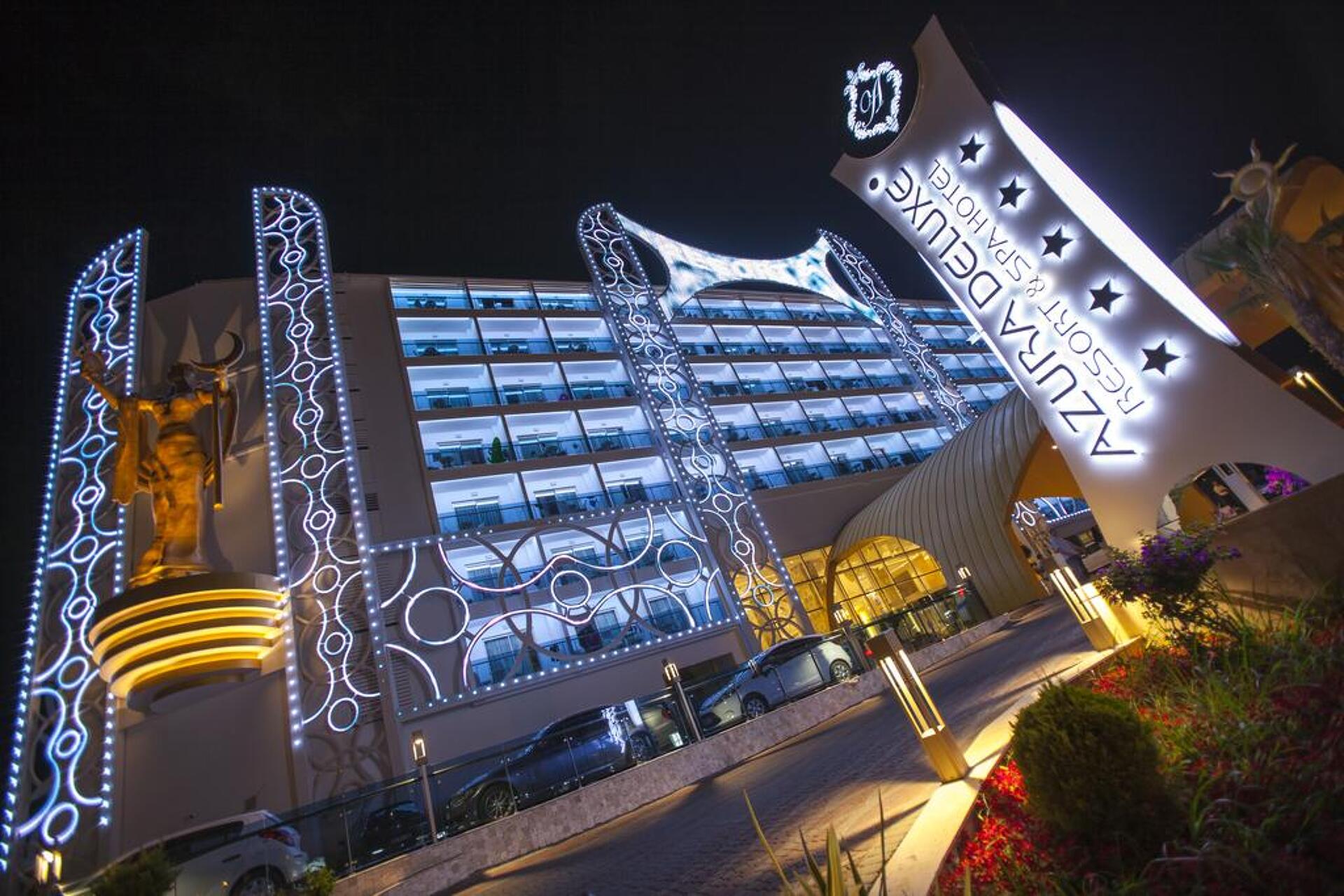 Azura Deluxe Resort & Spa 13