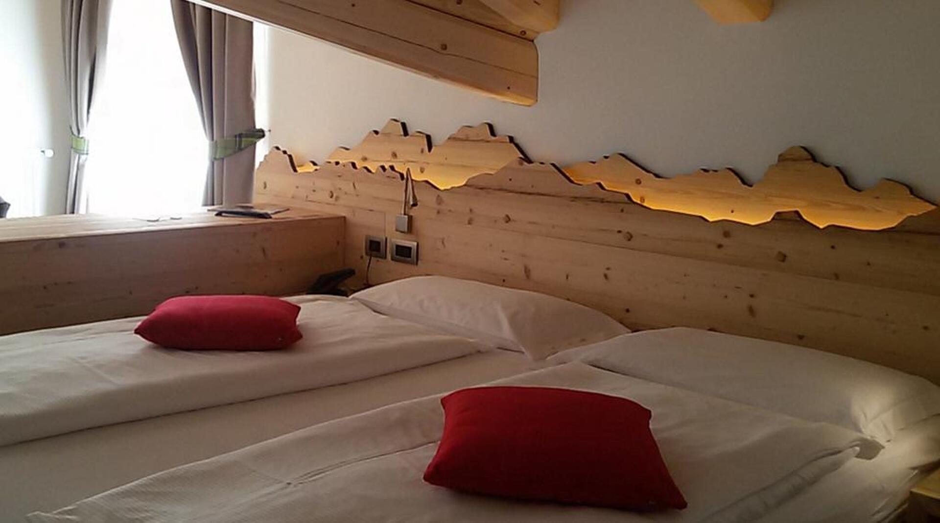 Hotel Garni Lastei 3* 7