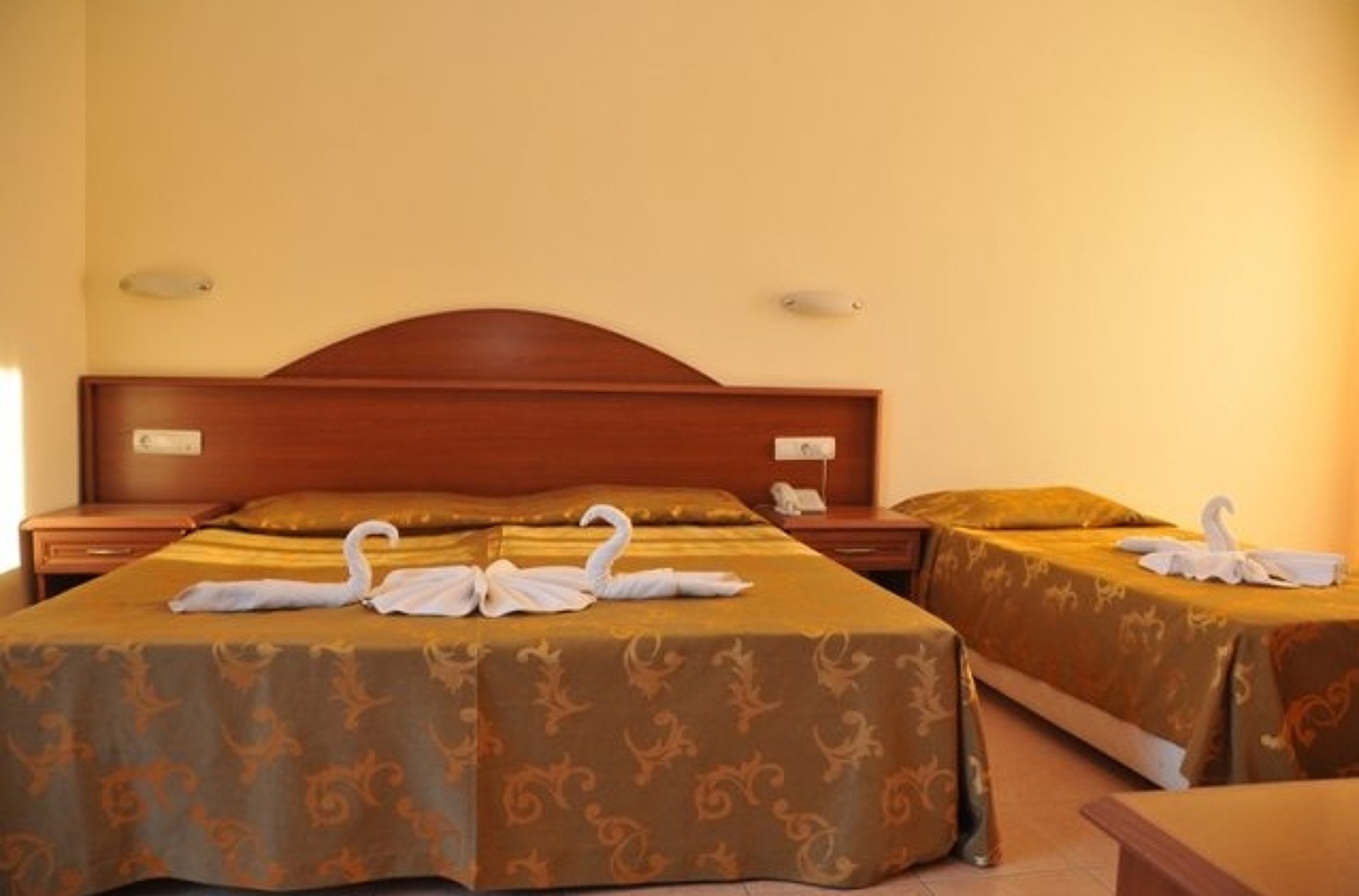 Inside Hotel 3* 6
