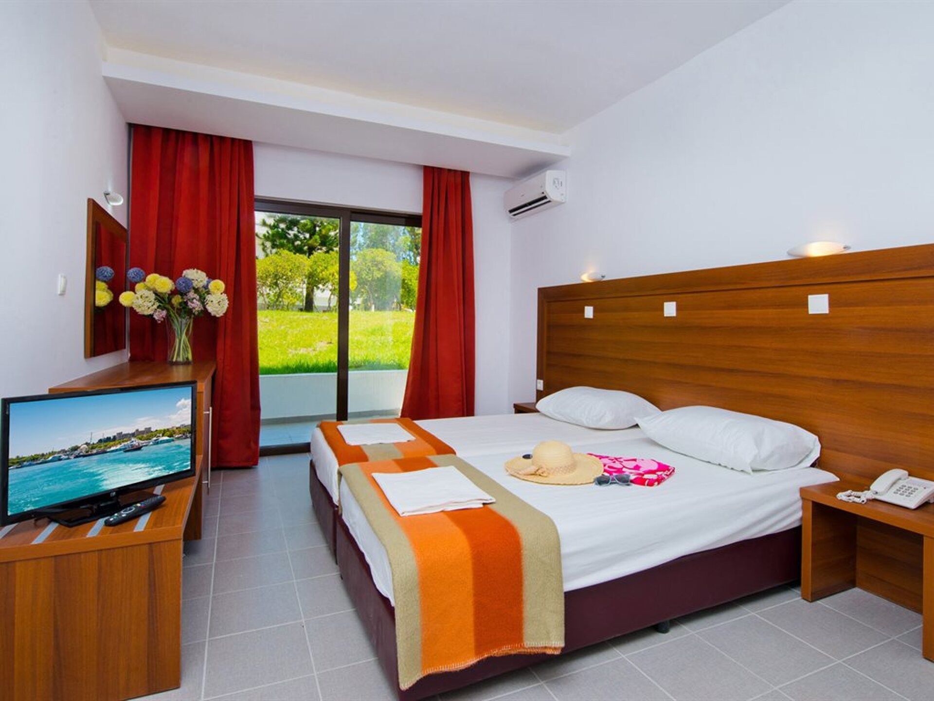 Aelia Hotel 3* 23