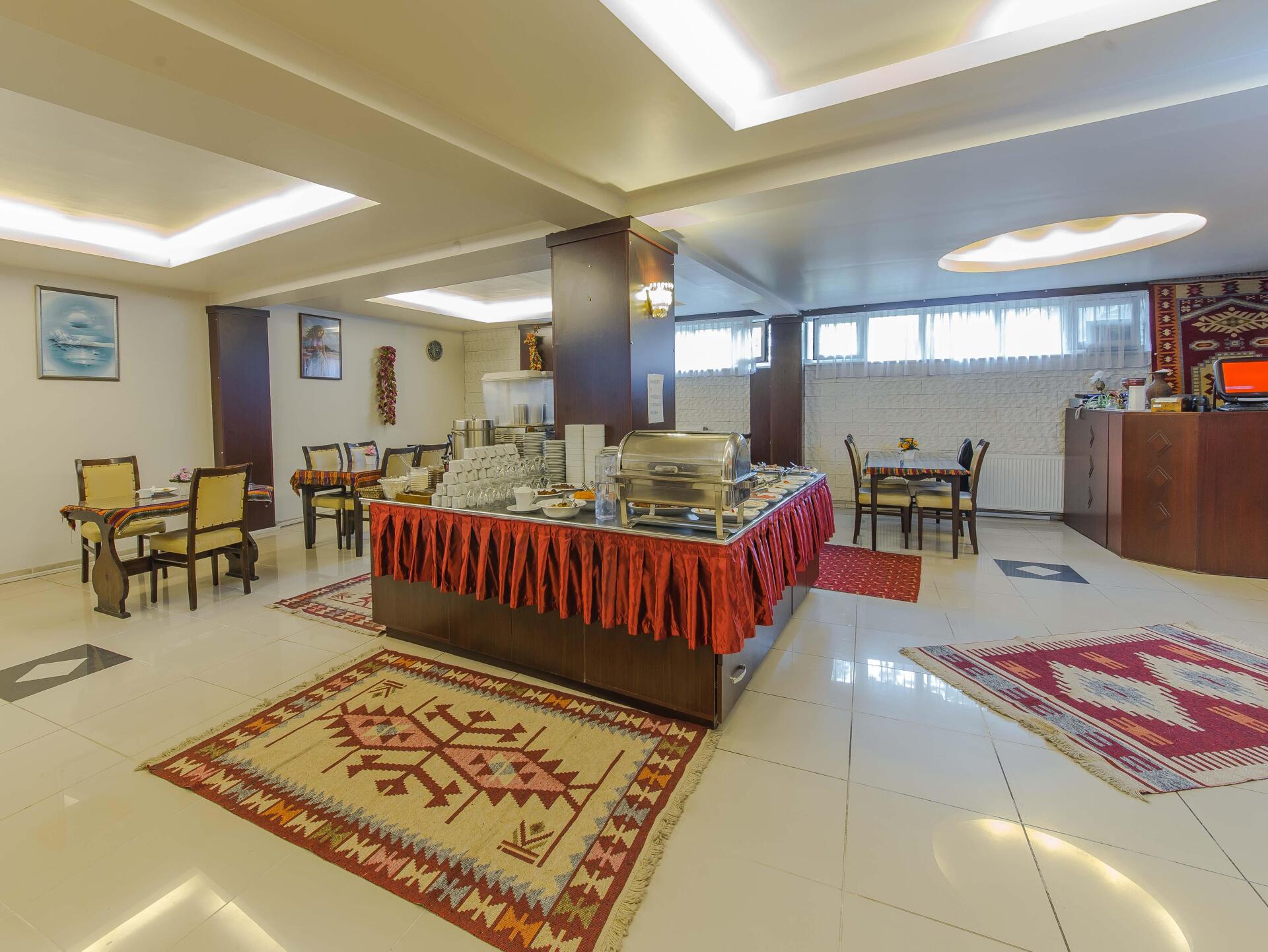 The Constantine Hotel 30