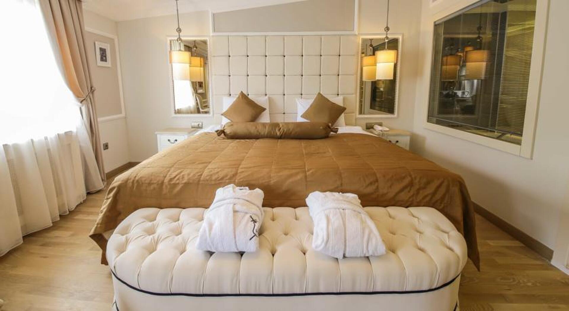 The Constantine Hotel 9