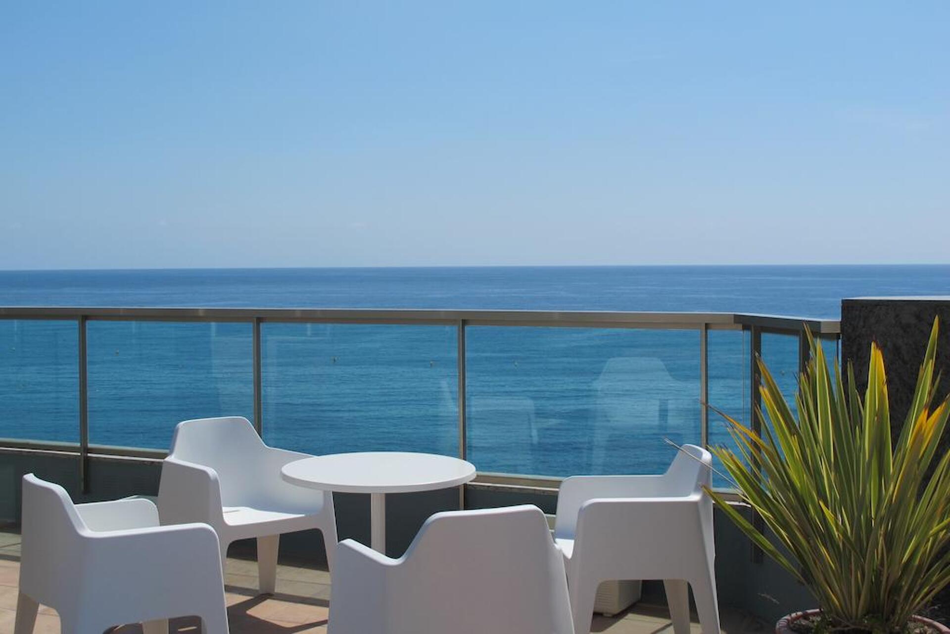 Miramar Hotel 4* 32