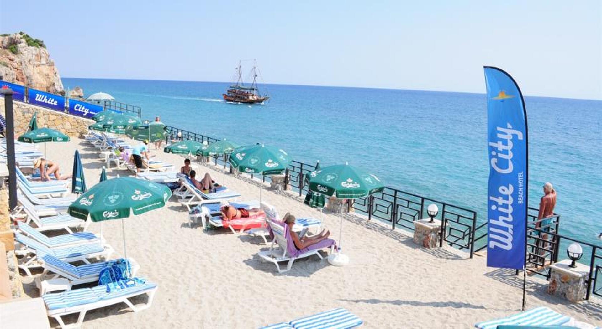 White City Beach 4* 10