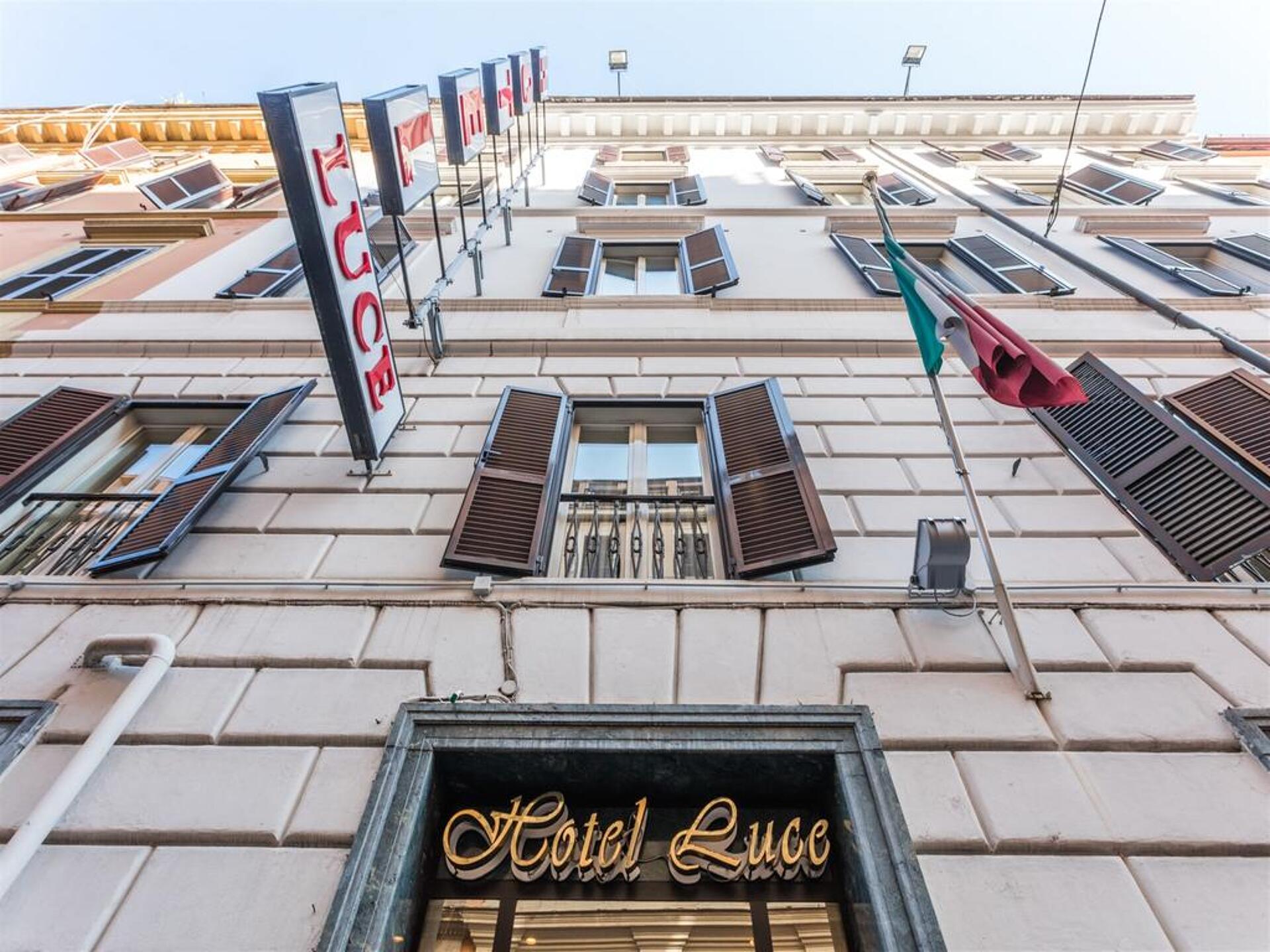 Luce Hotel 4* 0