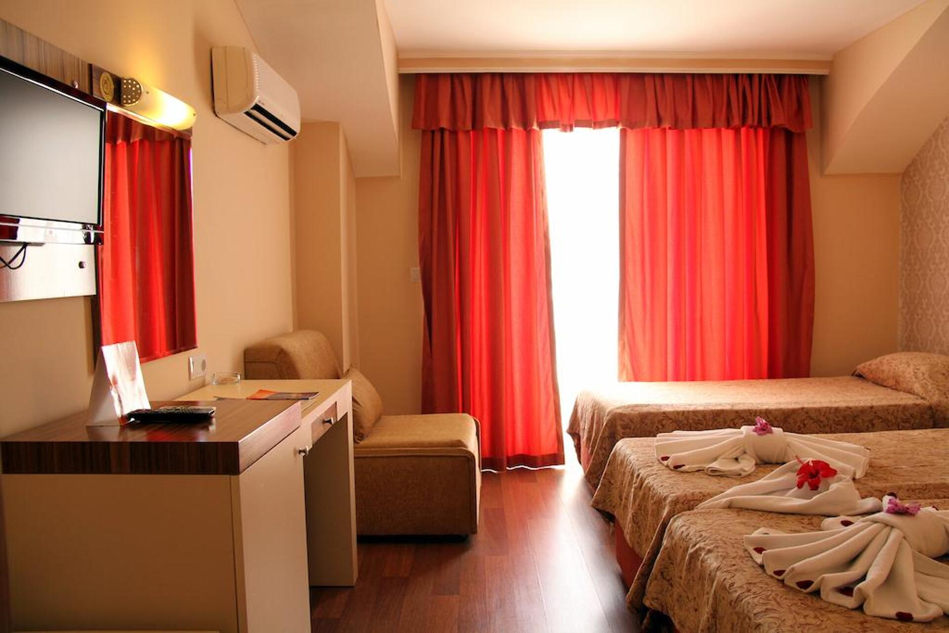 Lims Bona Dea Beach Hotel 4* 5