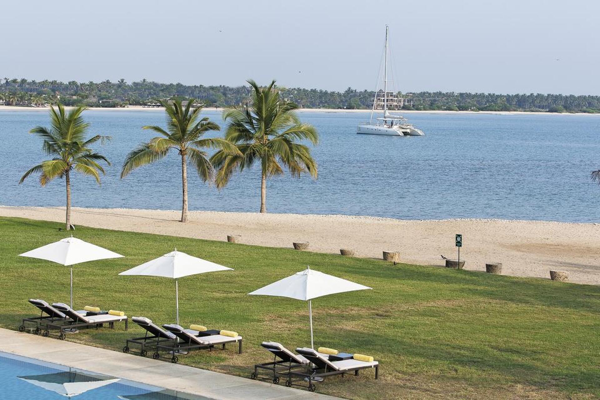 Amaya Beach Passikudah 4