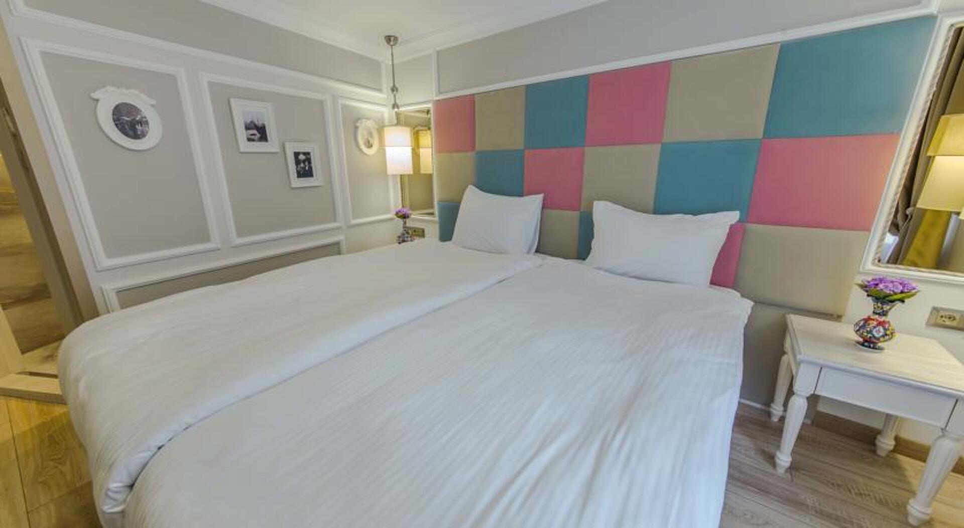 The Constantine Hotel 12