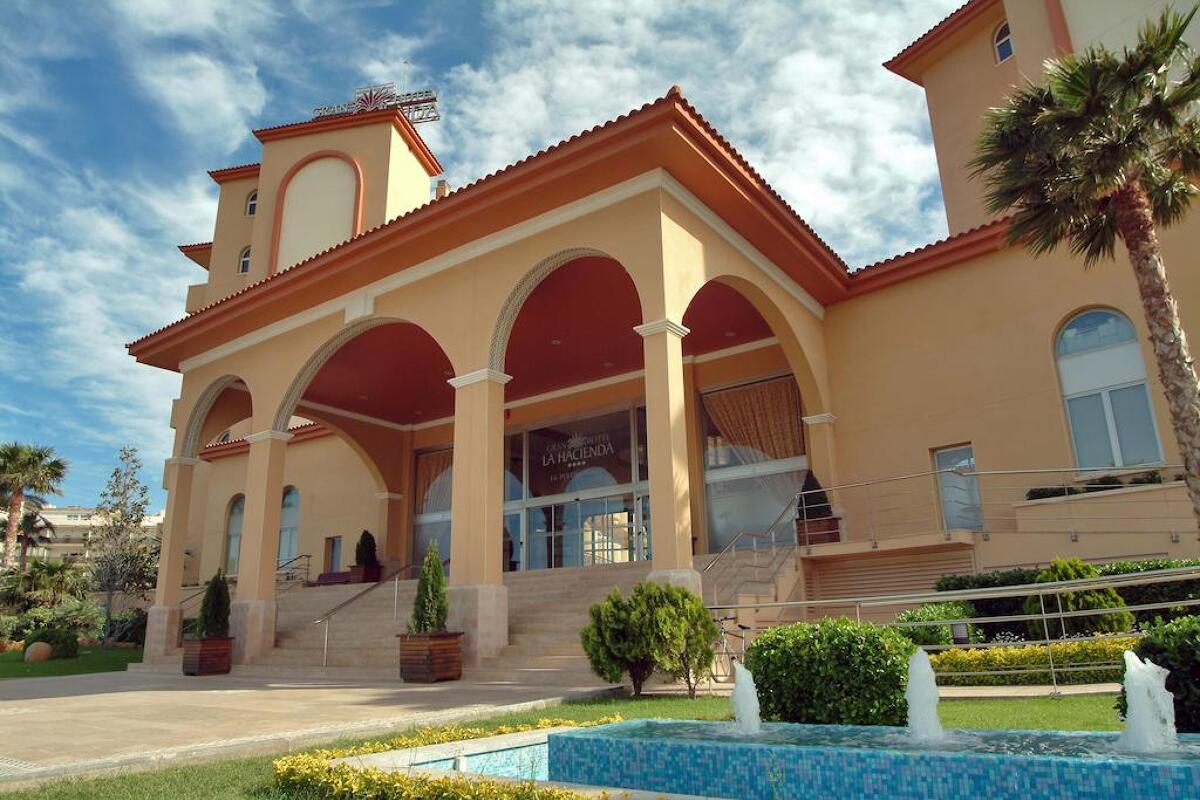 Gran Hotel La Hacienda 4* 0
