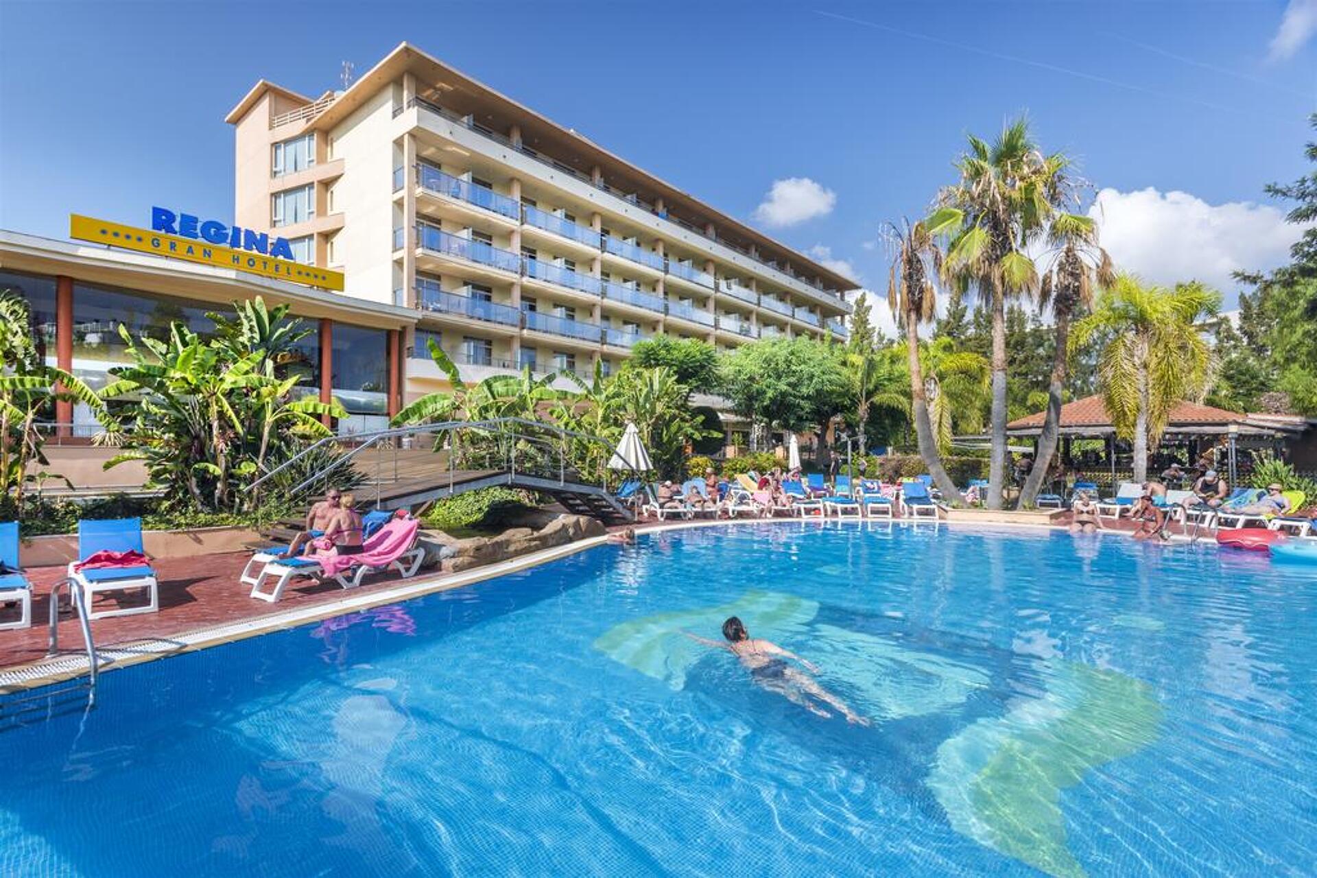 4R Regina Gran Hotel 4* 1