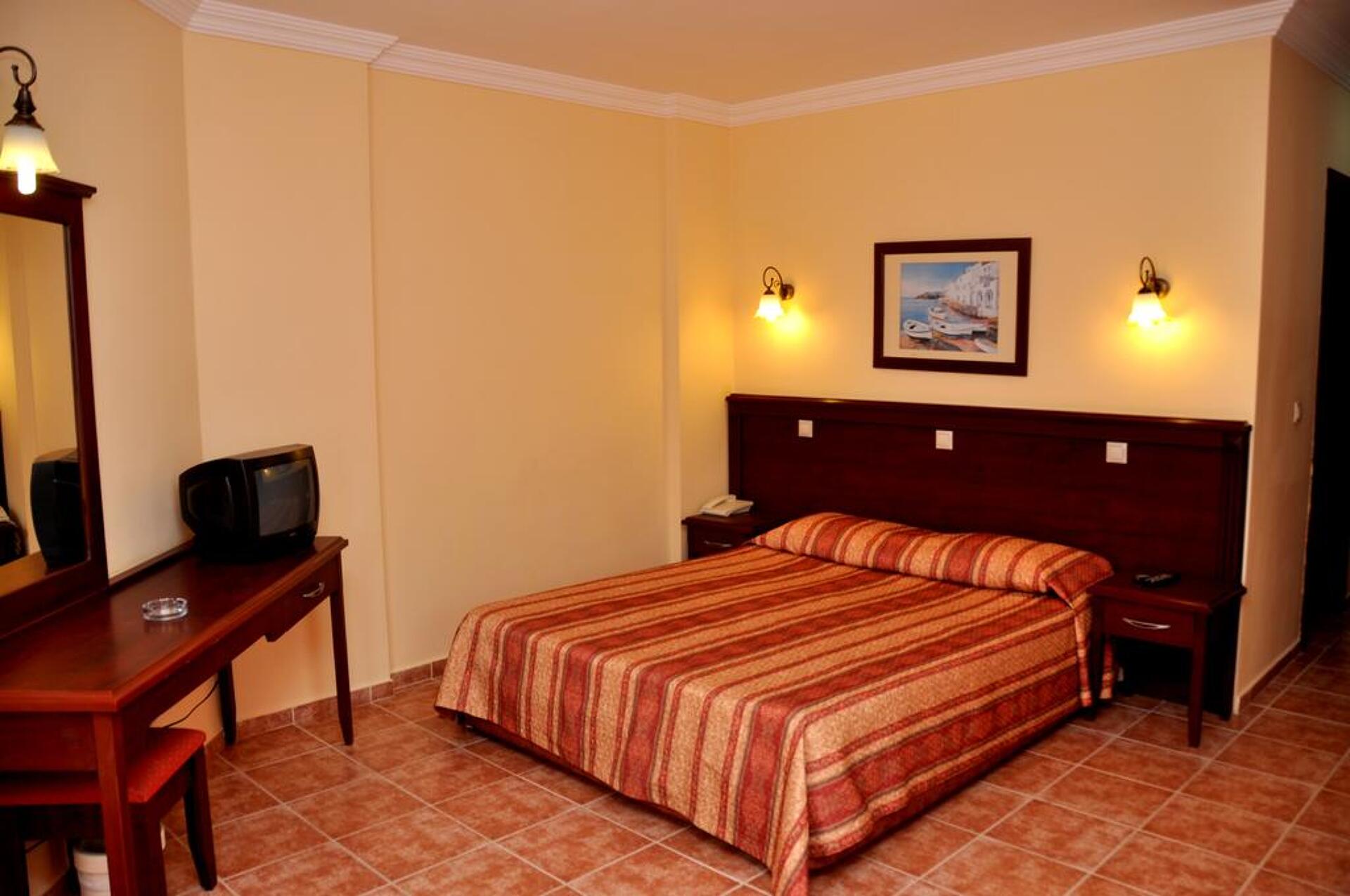 Larissa Sultan's Beach Hotel 3