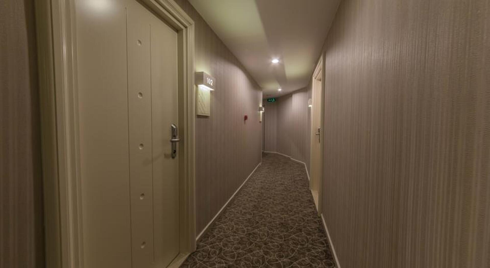 The Constantine Hotel 23
