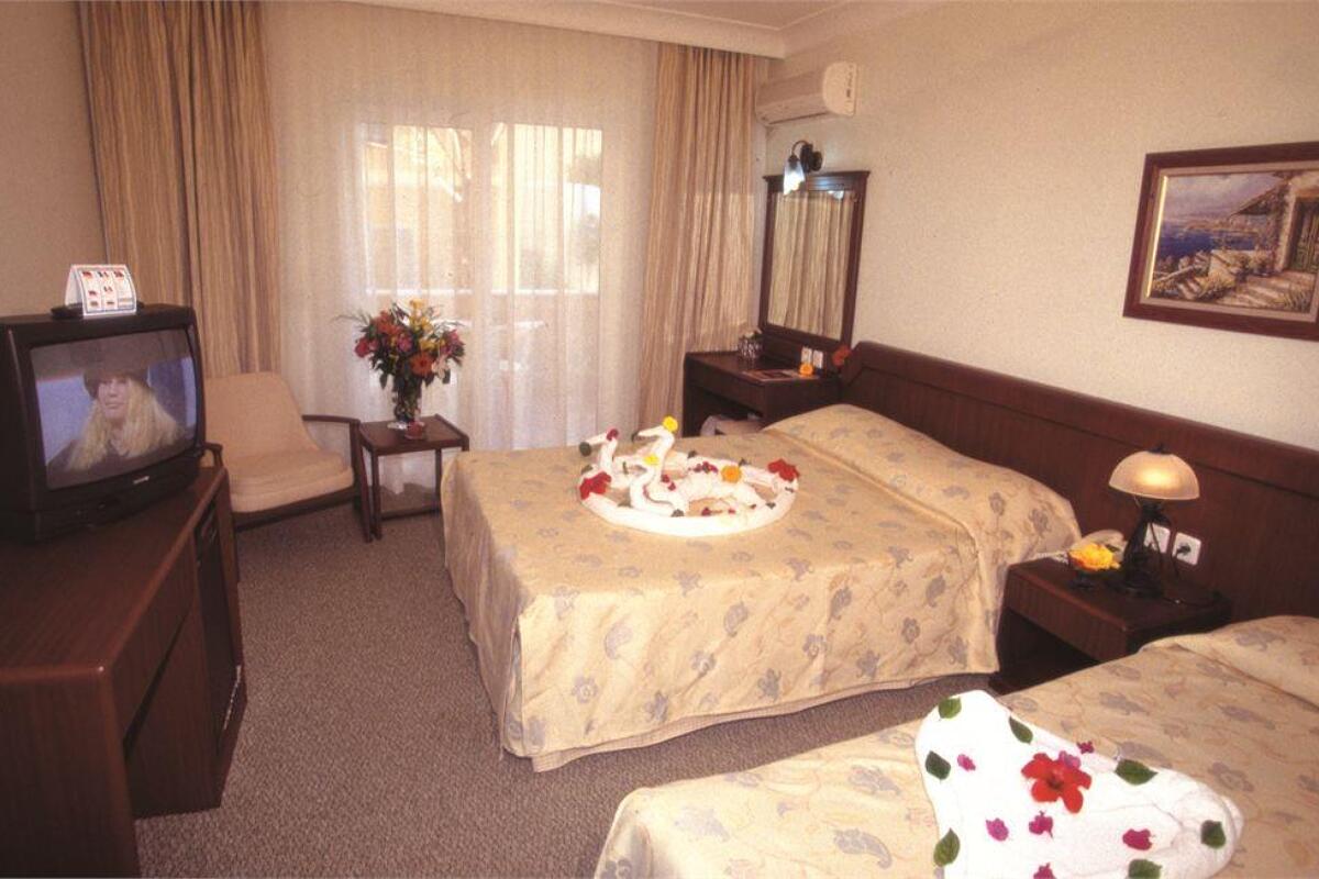 Lonicera Garden Hotel 4* 3