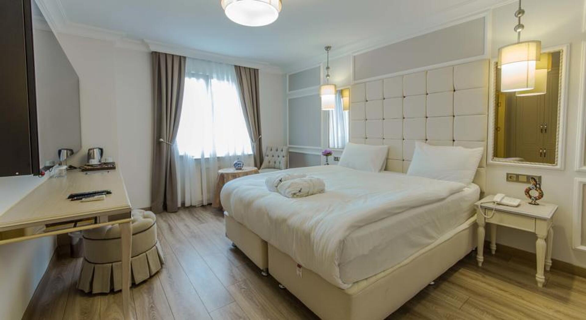 The Constantine Hotel 10