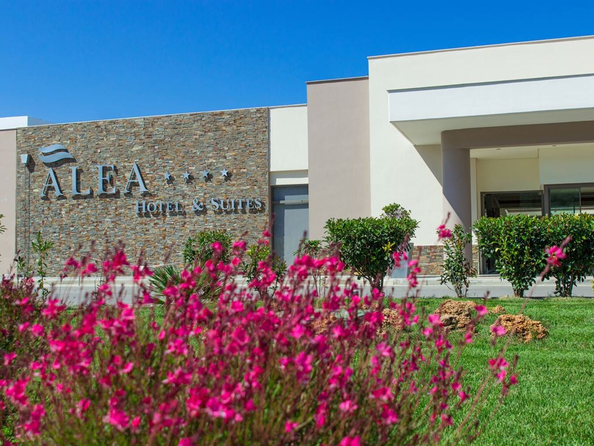 Alea Hotel & Suites 4* 5