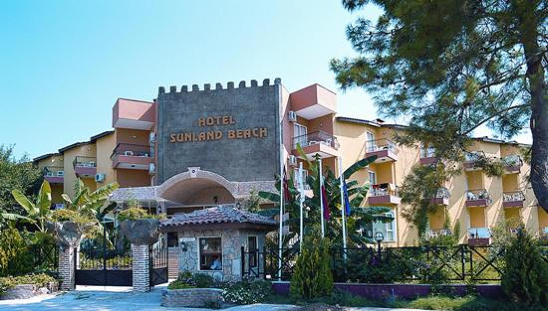 Sunland Beach Hotel 4* 0