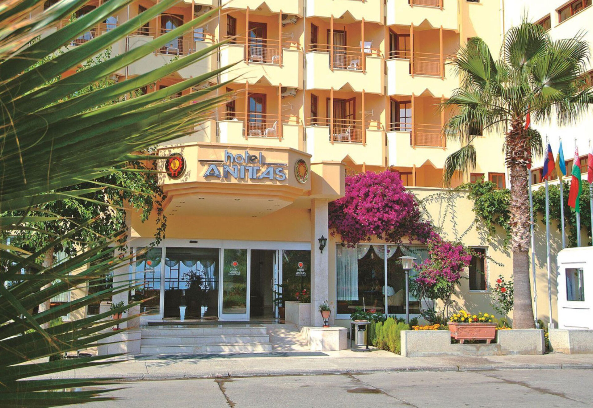 Anitas Hotel 0