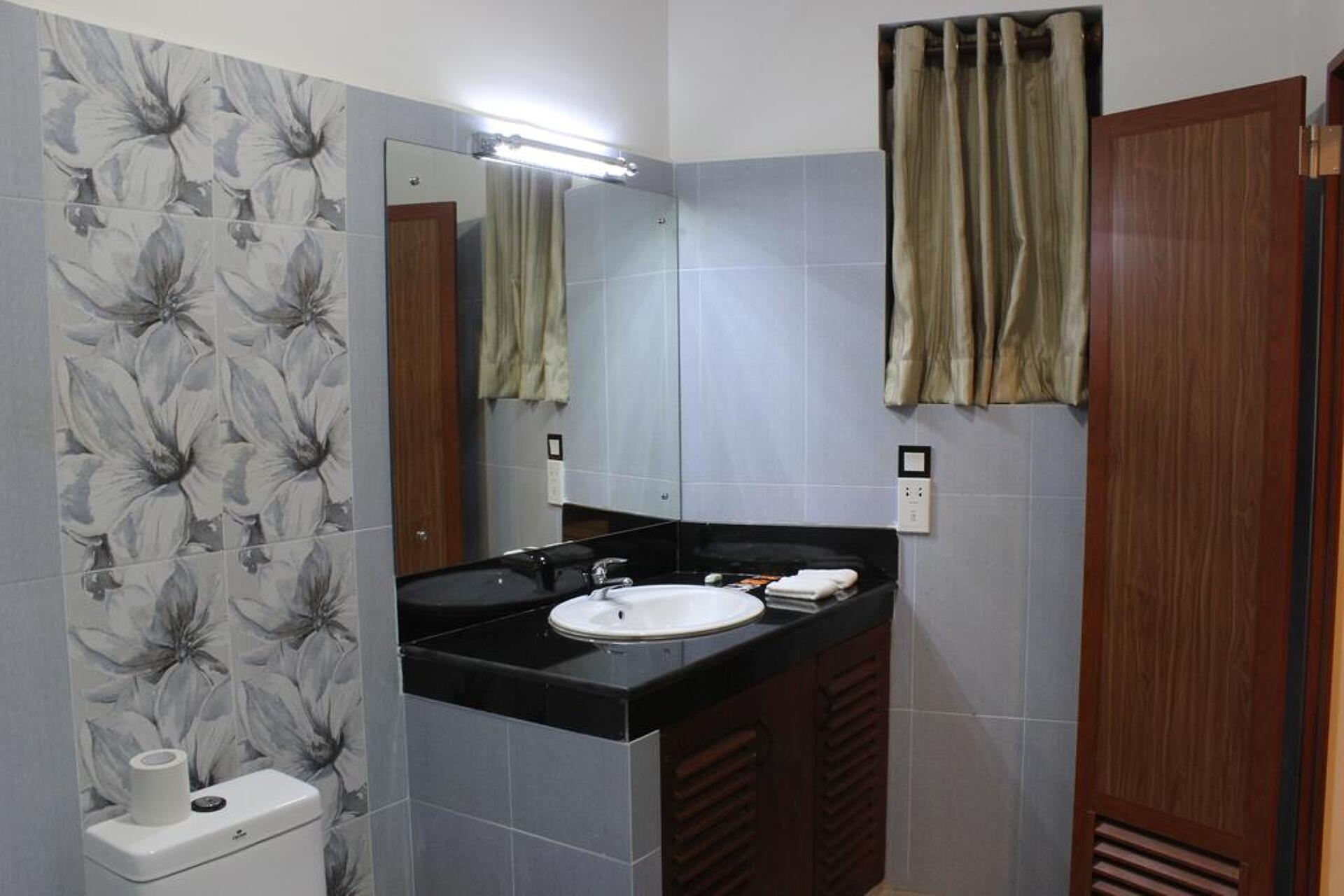 Gloria Grand Hotel 16